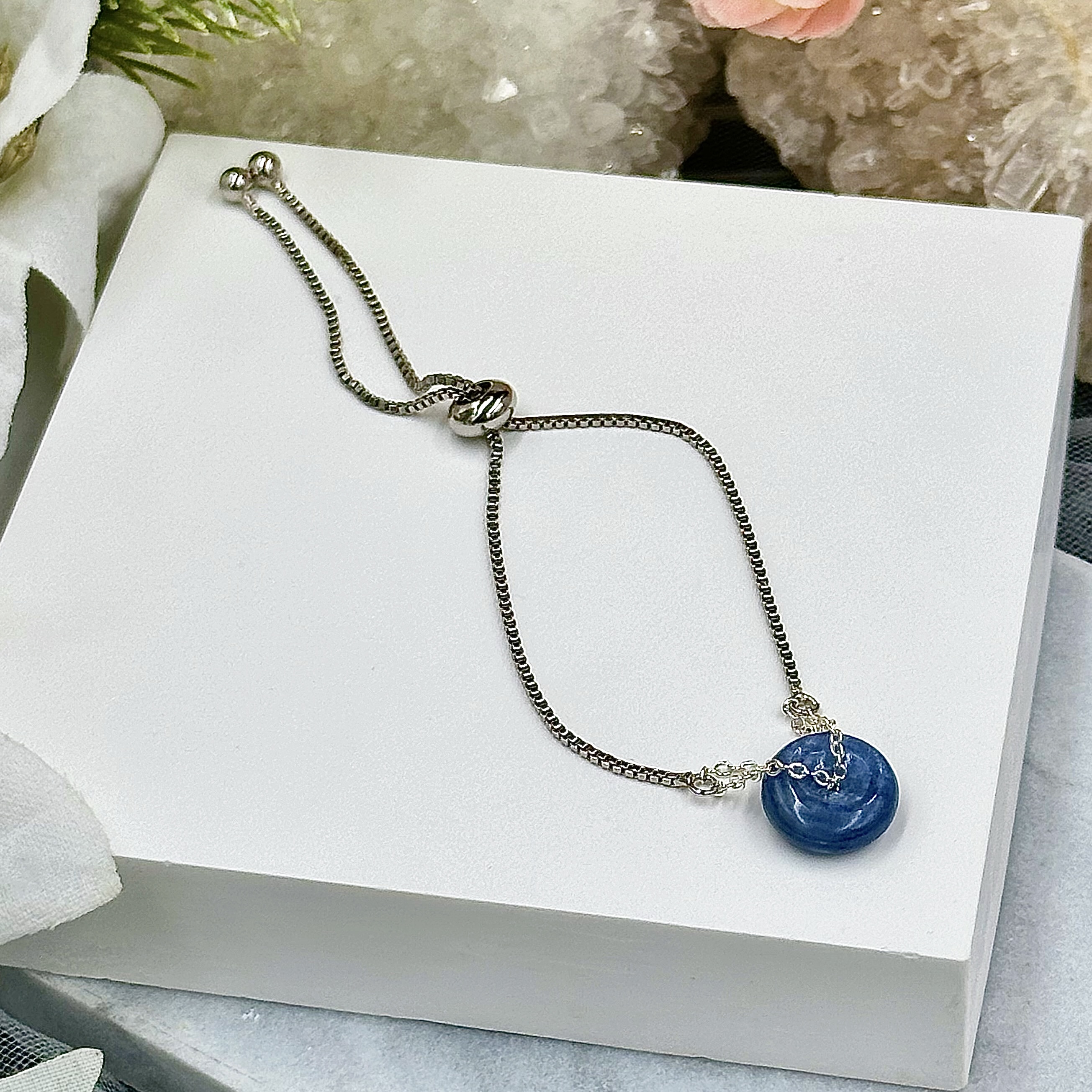 Kyanite Donut Silver Push-Pull Bracelet