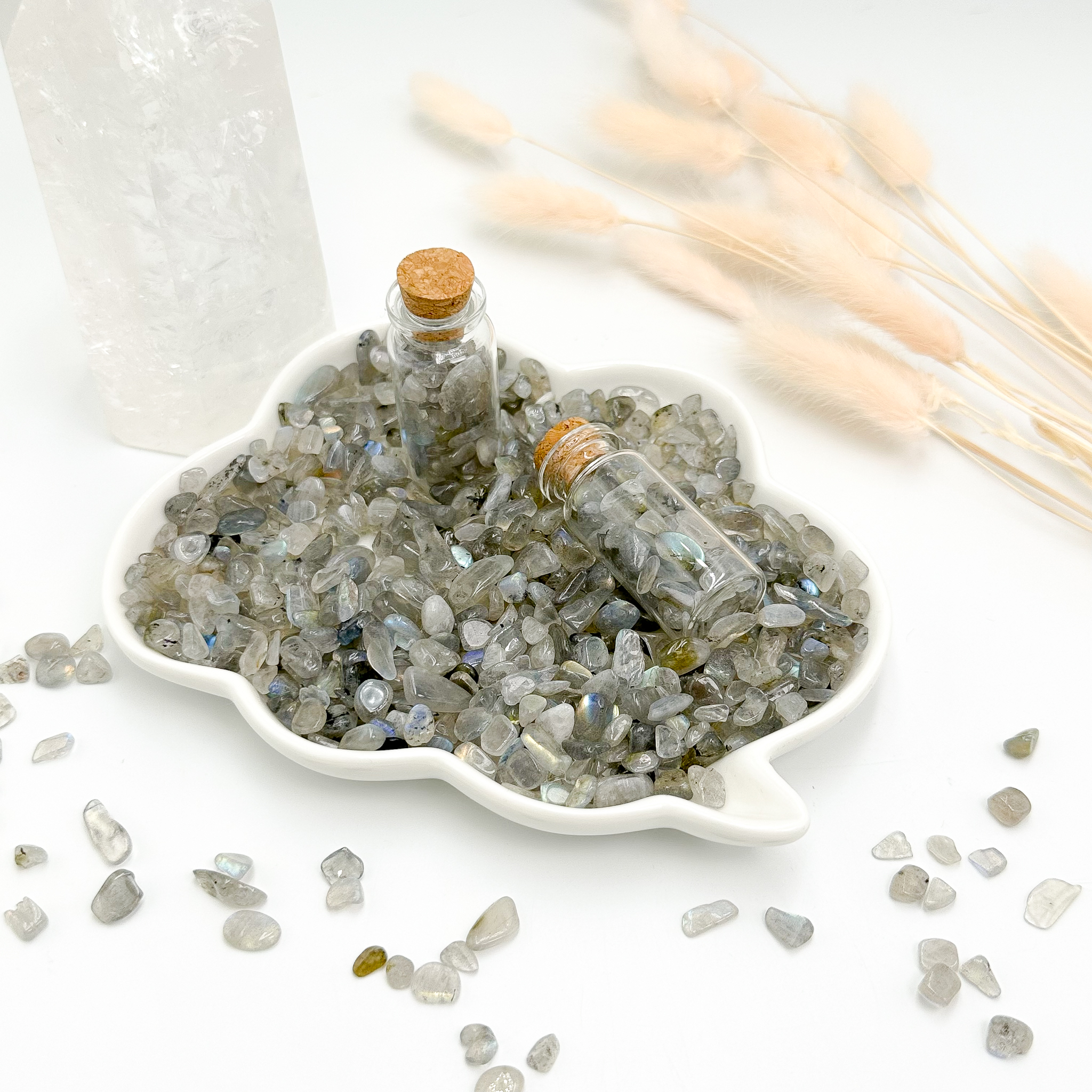 <<SG Seller>> CRZtales Assorted Crystal Chips Bottle Chips Crystal Stones Natural Crystal