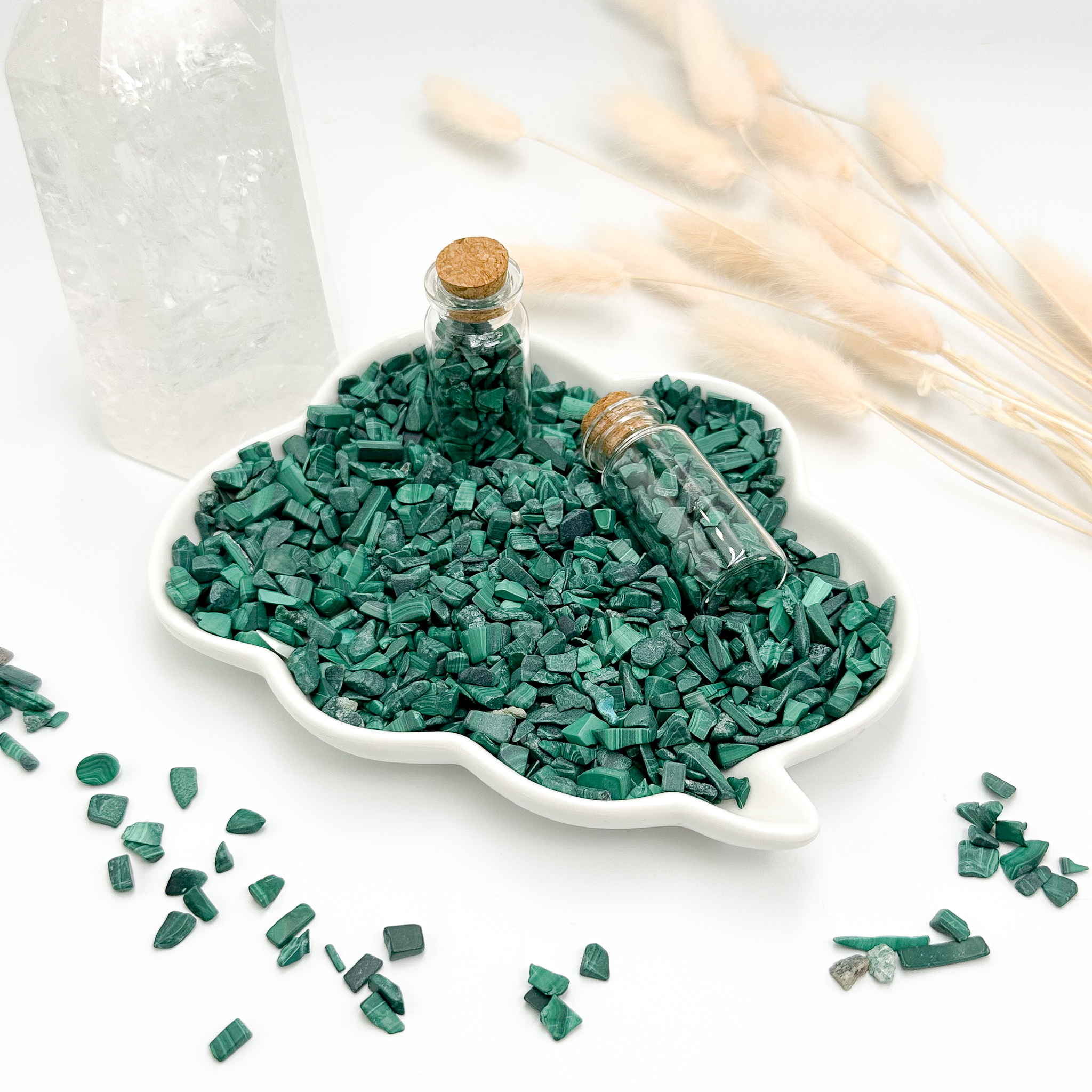 <<SG Seller>> CRZtales Assorted Crystal Chips Bottle Chips Crystal Stones Natural Crystal