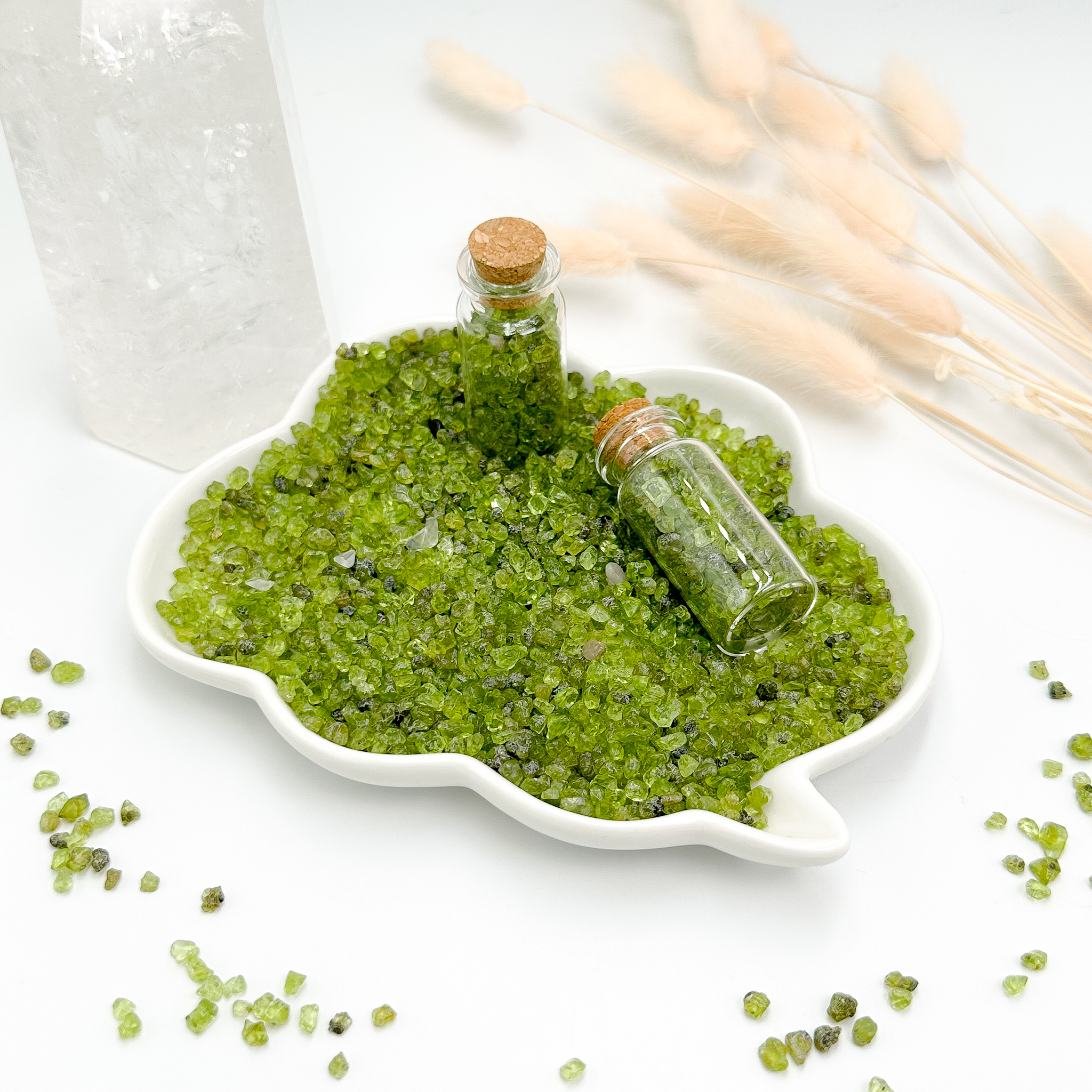 <<SG Seller>> CRZtales Assorted Crystal Chips Bottle Chips Crystal Stones Natural Crystal