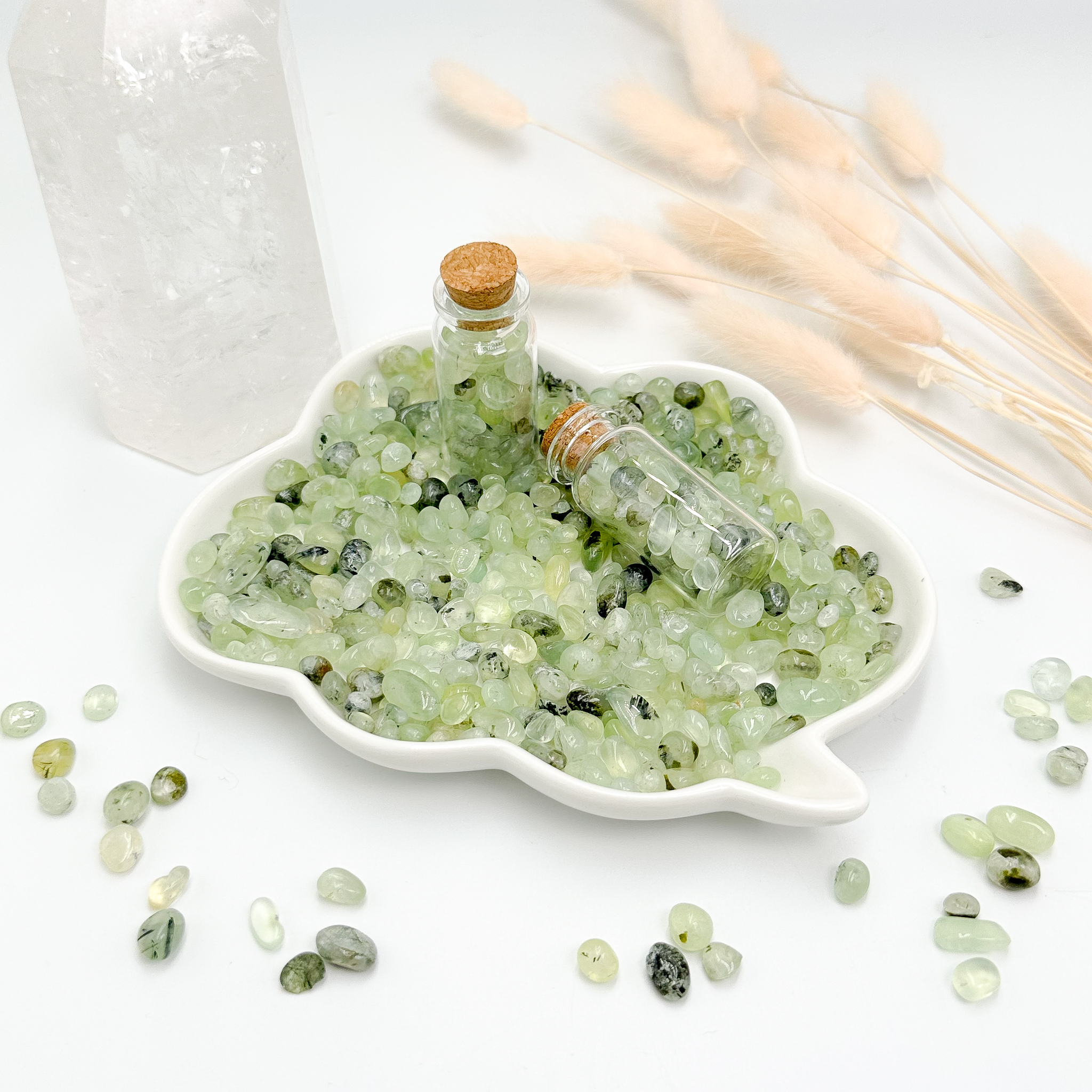 <<SG Seller>> CRZtales Assorted Crystal Chips Bottle Chips Crystal Stones Natural Crystal