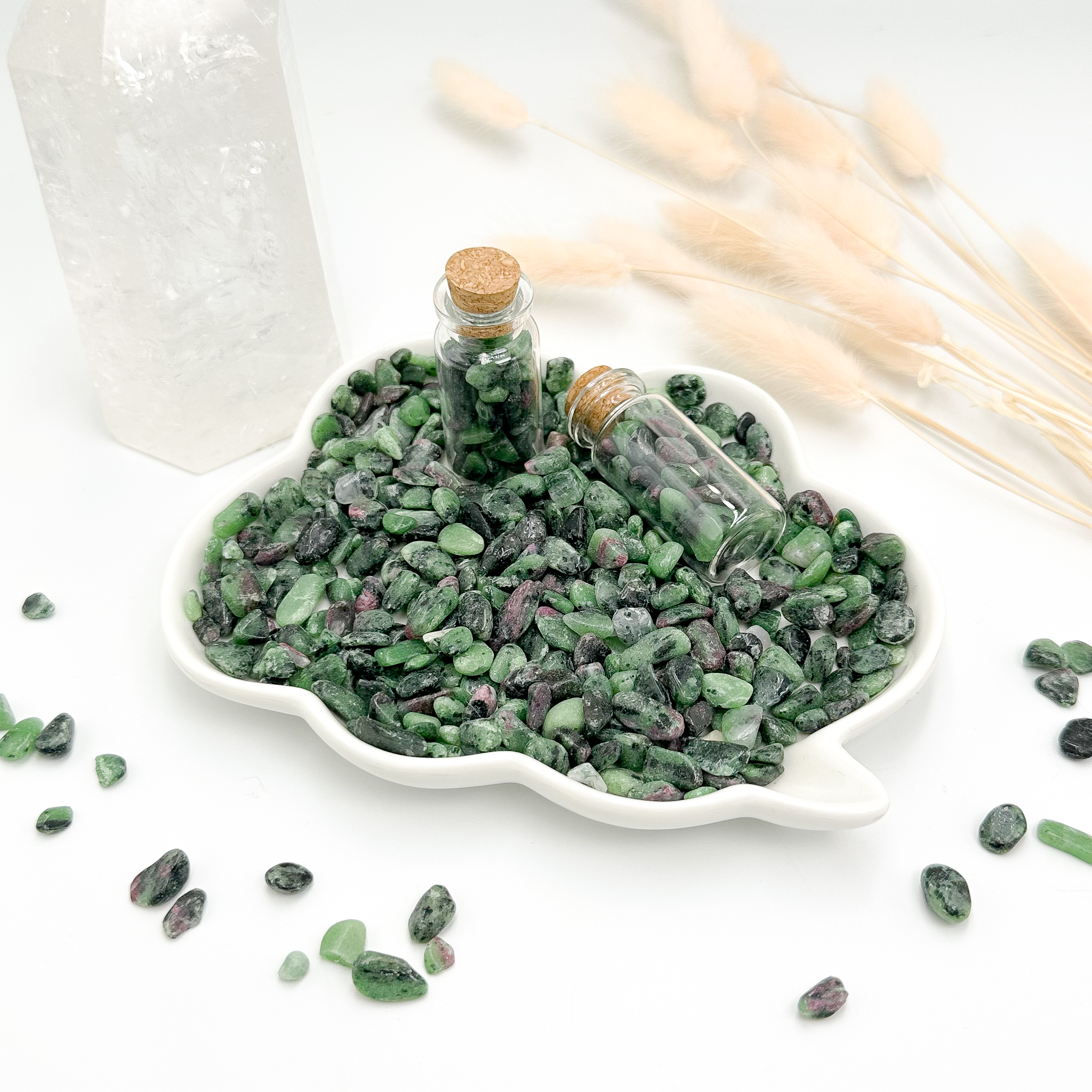 <<SG Seller>> CRZtales Assorted Crystal Chips Bottle Chips Crystal Stones Natural Crystal