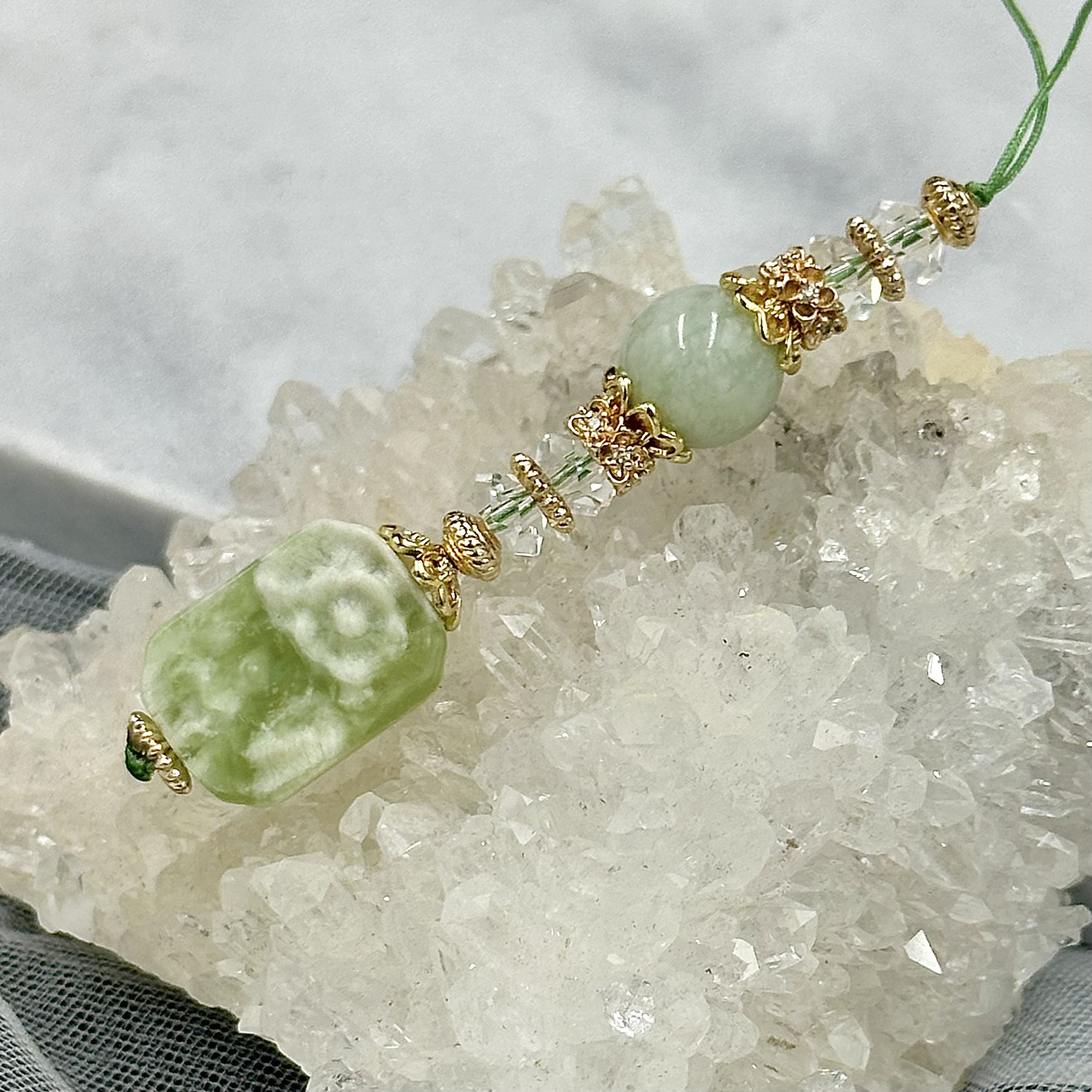 Serpentine Jade Flower Tablet HP Strap