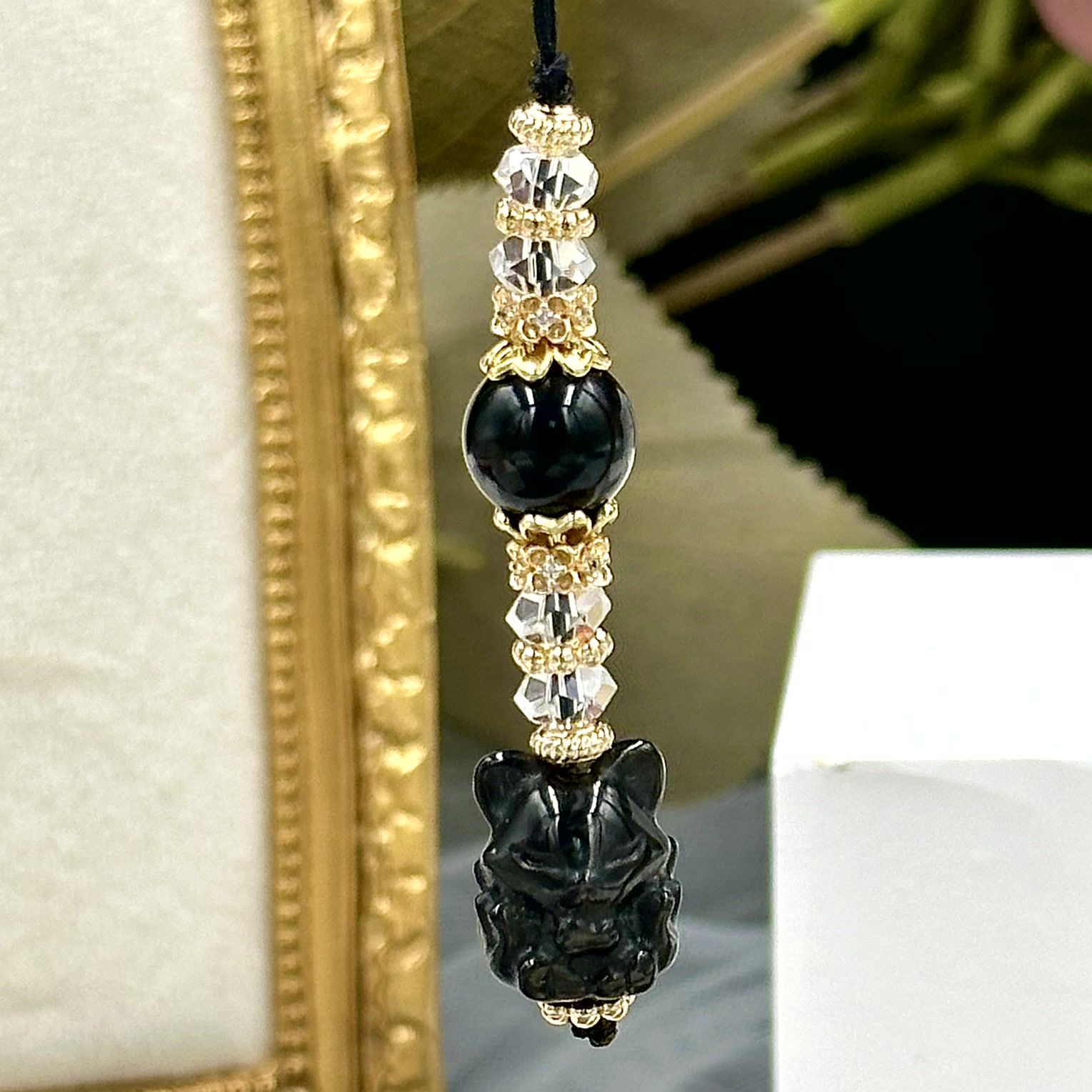 Silver Obsidian Nine Tail Fox HP Strap