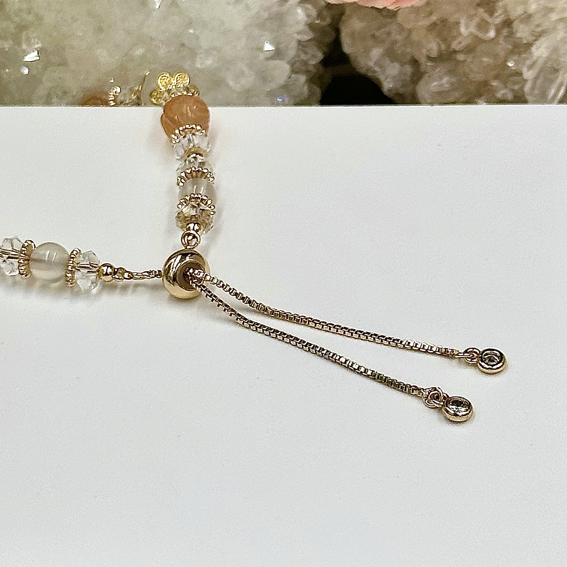 White Agate Bunny Donut Push-Pull Bracelet