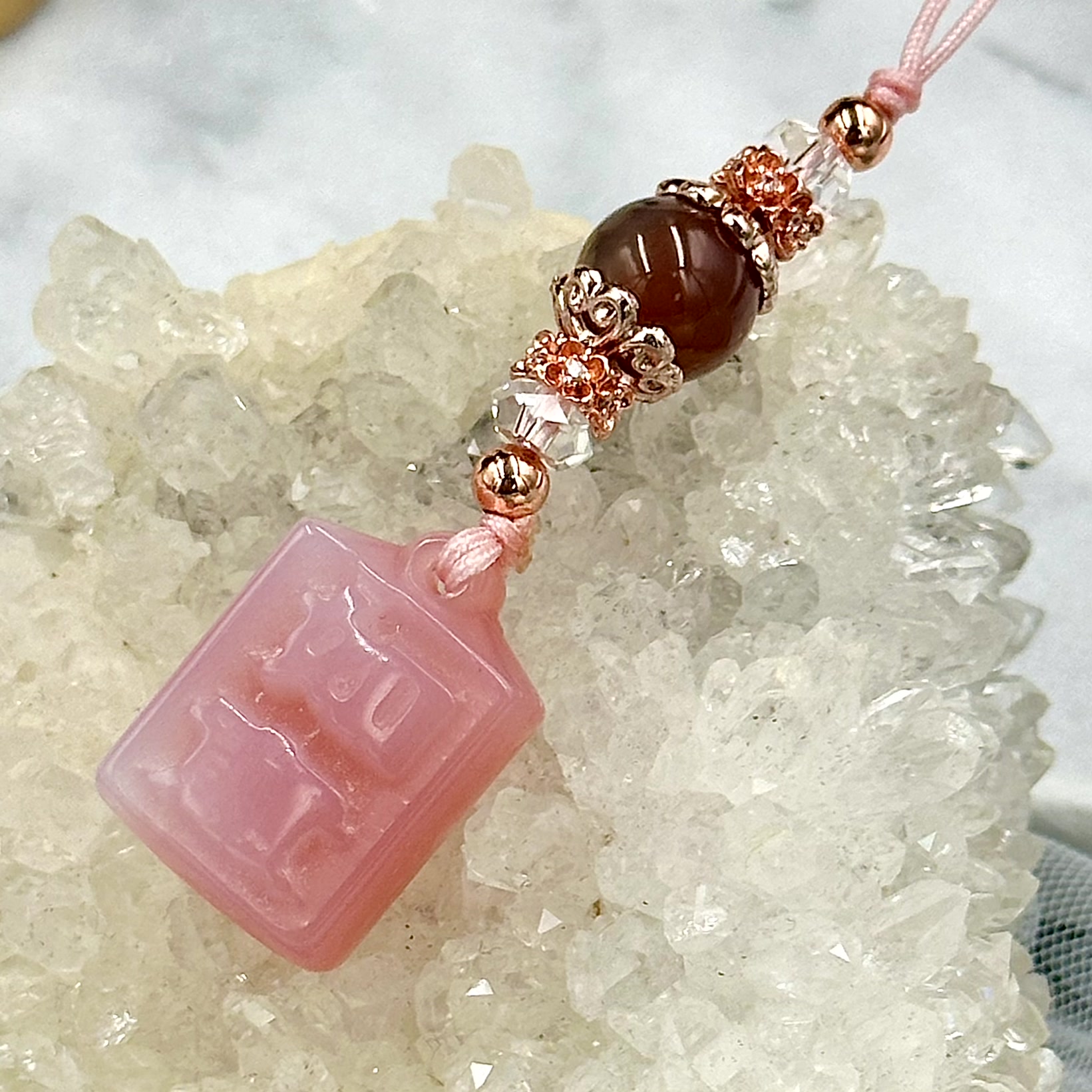 Yan Yuan Agate "Ji Xiang Ru Yi" Pai HP Strap