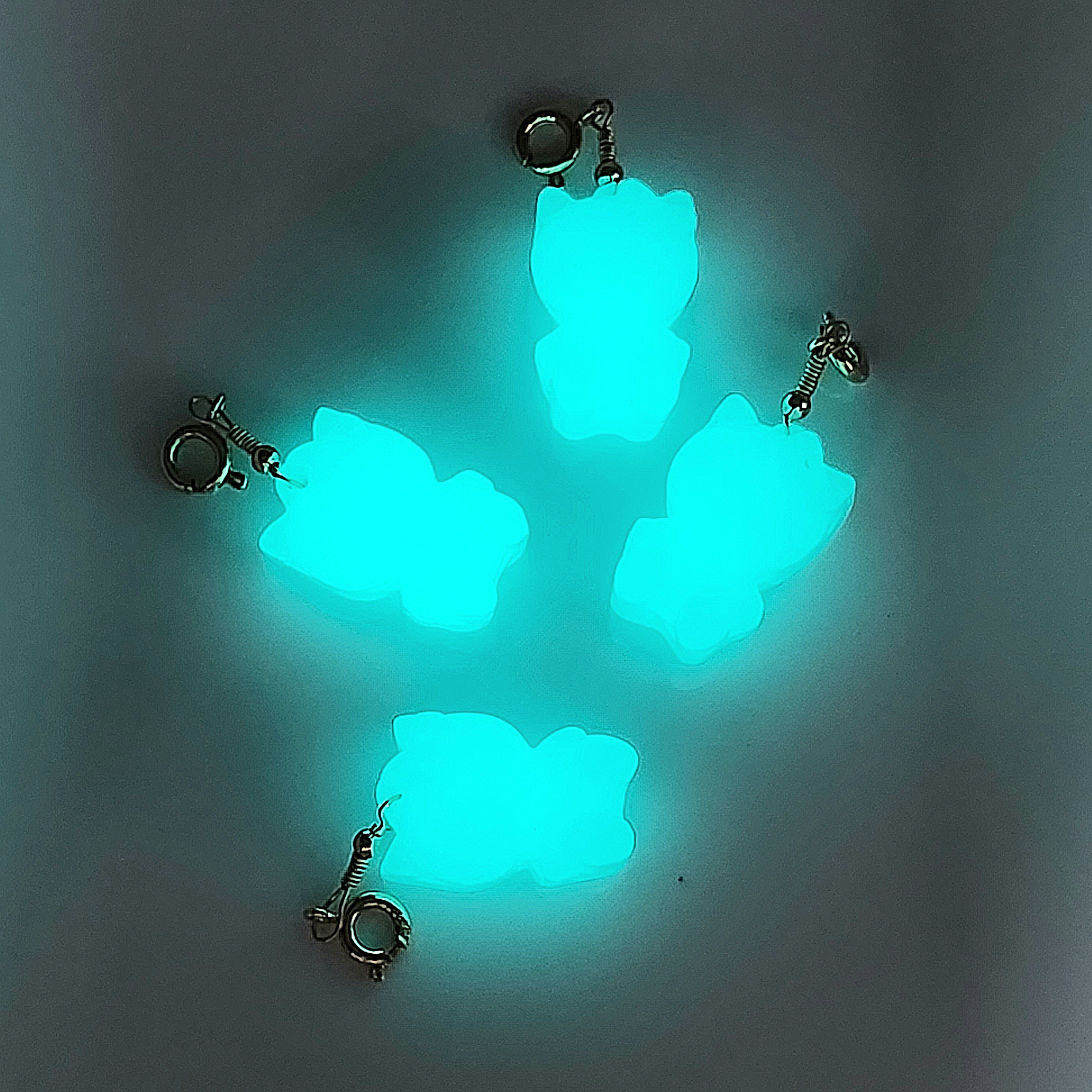 Glow In The Dark Hello Kitty Charmie