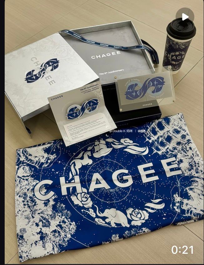 [FOR POINTS REDEEM ONLY]CHAGEE 8TH ANNEVERSARY GIFT BOX]