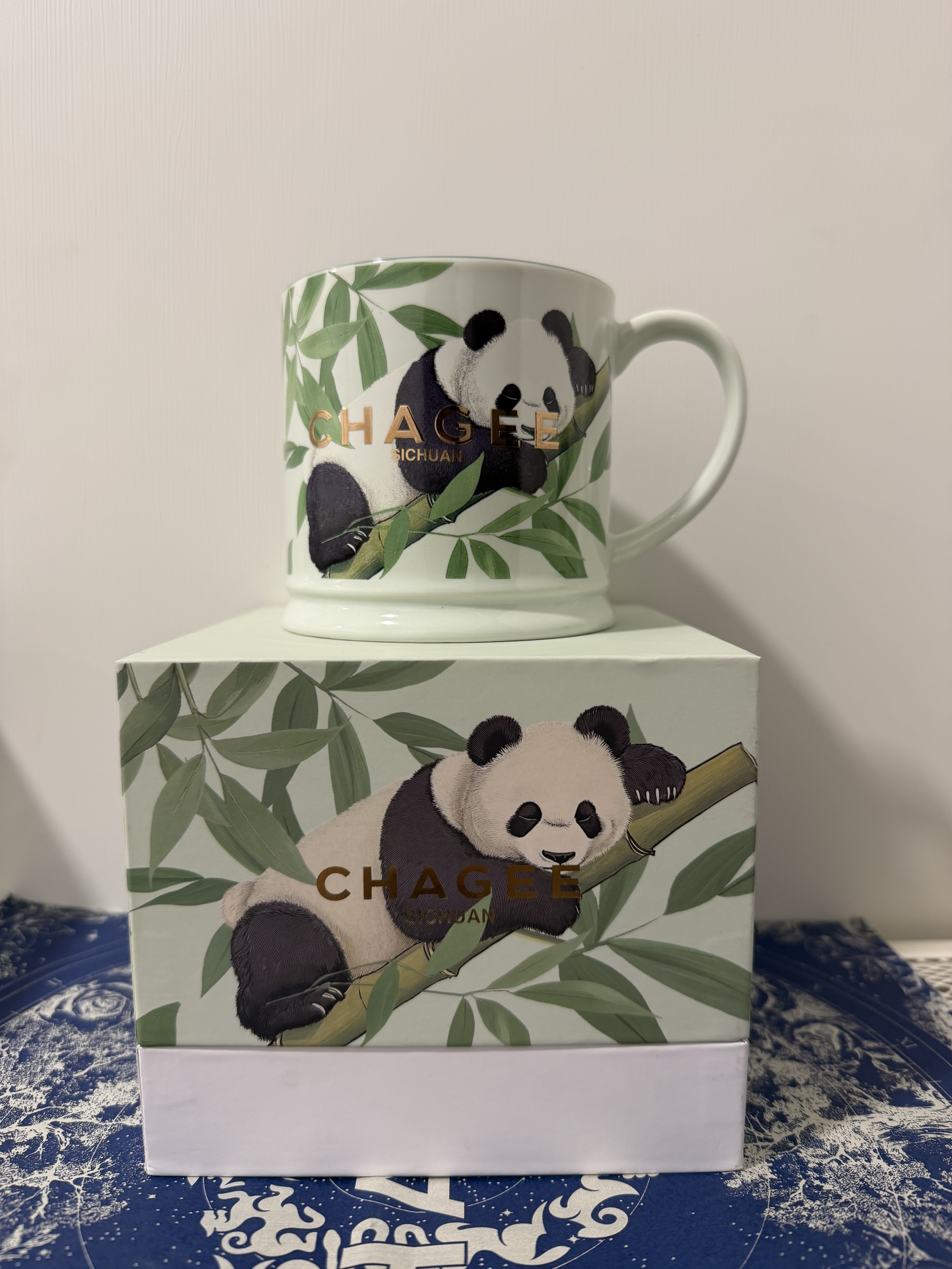 霸王茶姬四川城市马克杯