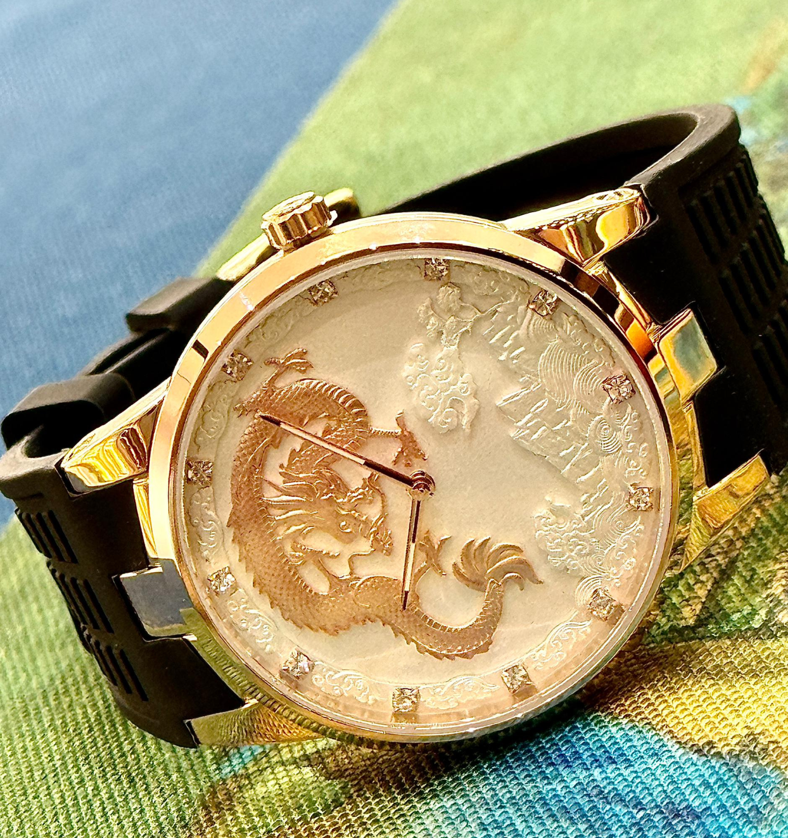 限量祥云腾龙表