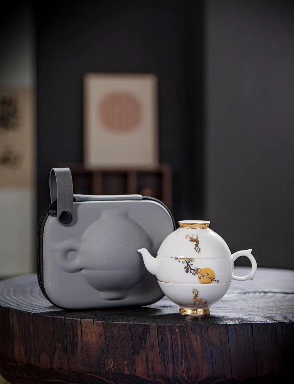 羊脂玉瓷旅行茶具 Traveller's Tallow Jade Porcelain Tea Set