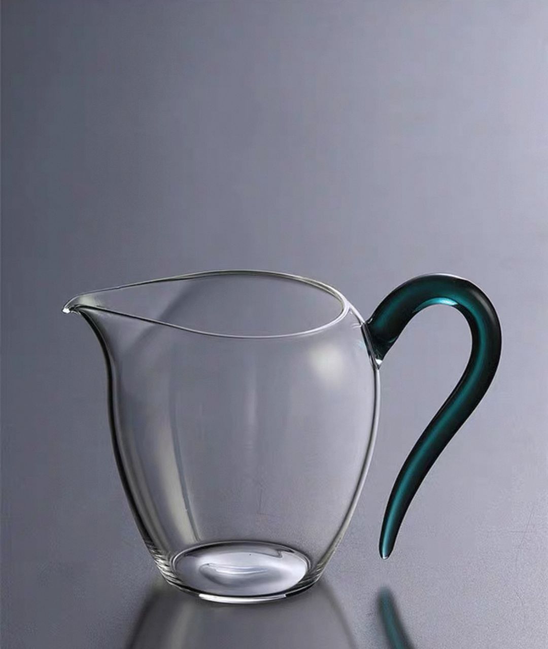 日式耐热透明玻璃鹰嘴公道杯 Japanese Glass Fairness Pitcher – Gooseneck Design