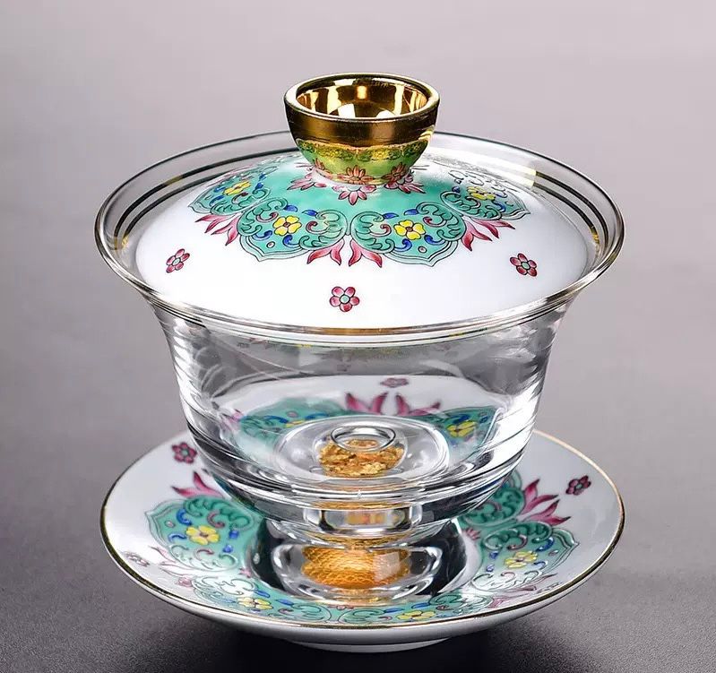 珐琅彩才玻璃盖碗陶瓷 （Enamel-Colored Ceramic Gaiwan with Glass Lid）