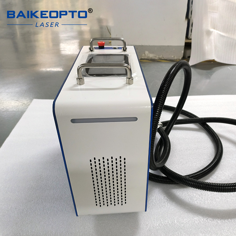 BK-FLC100X 1.5MJ JPT 100W Portable Industrial Pulsed Laser Cleaning Machine for Metal Rust Oil Painting 