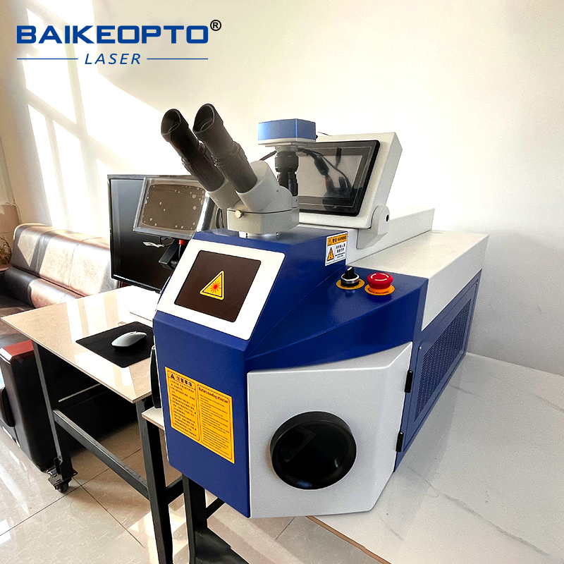 BK-JW200XT MAX 200W Energy-Efficient YAG Laser Welding Machine with Recording Camera and CCD for Small Jewelry Parts 