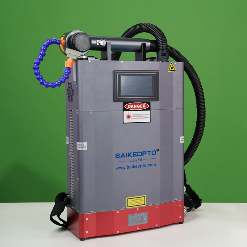 BK-FLC100SZ GZTECH 100W Backpack Pulse Laser Cleaners Lightweight Pulsed Laser Cleaning Machine