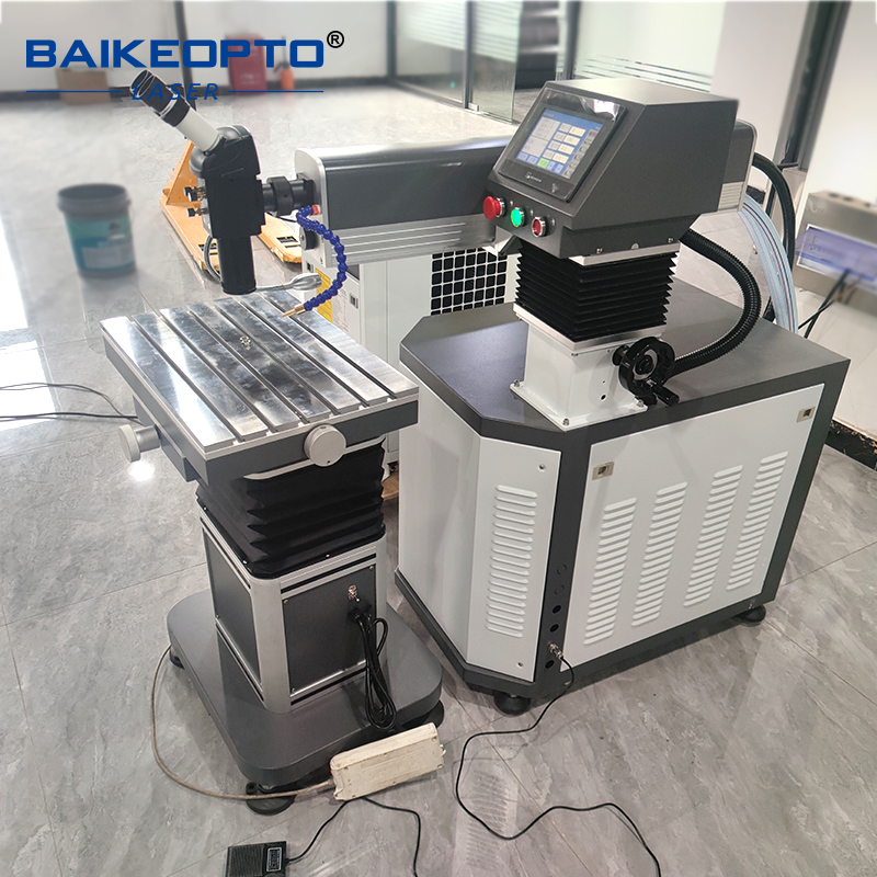 BK-WY200 200W Precisioin YAG Cantilever Plus Laser Welder Machine for Stainless Steel Aluminum