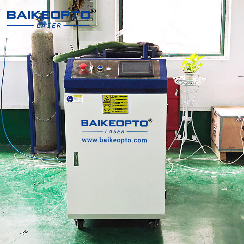 BK-FL3000E 3000W Raycus Laser Source Industrial-Grade Continuous Laser Cleaner for Oil and Grease Removal