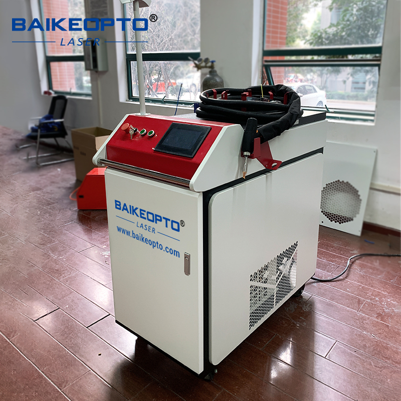 BK-FL1500PS 1500W Raycus Laser Source Efficient Non-Contact Continuous Laser Cleaner for Metal Surfaces