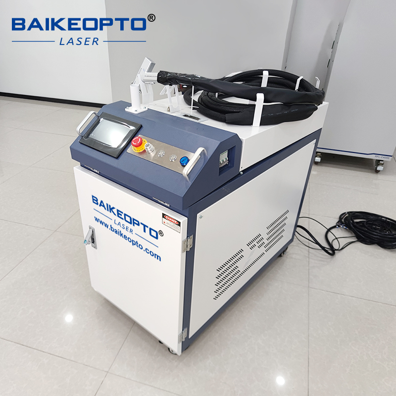 BK-HW1500D Raycus 1500W Single Axis Cleaning Head Commercial-Grade Continuous Laser Cleaning Machine
