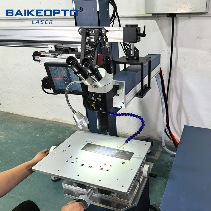  BK-WY200P Electric Lift 200W Affordable YAG Cantilever Laser Welder Machine for Stainless Steel/Aluminum