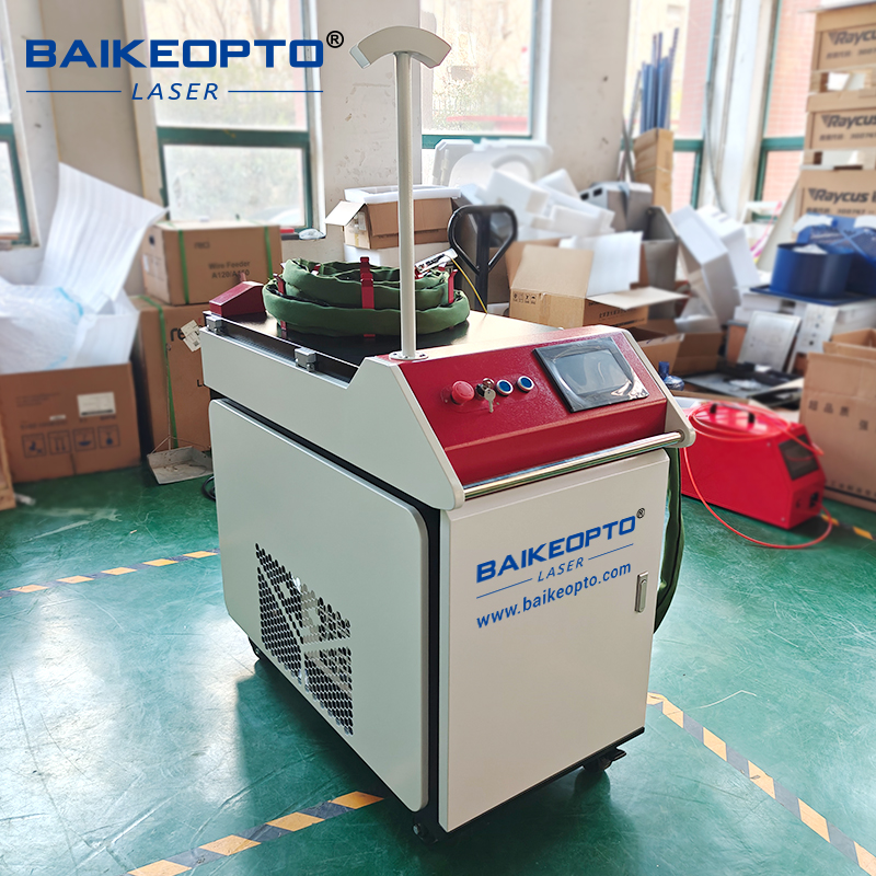 BK-FL1500PS 1500W Raycus Laser Source Efficient Non-Contact Continuous Laser Cleaner for Metal Surfaces