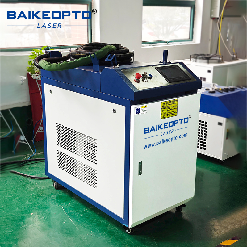 BK-FL3000E 3000W Raycus Laser Source Industrial-Grade Continuous Laser Cleaner for Oil and Grease Removal