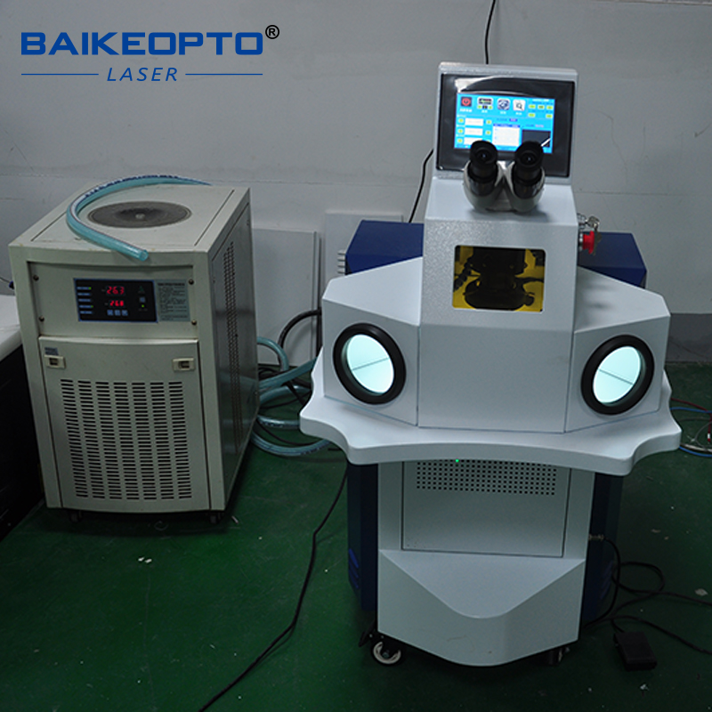 BK-YJW200D 200W High-Efficiency Standing YAG Laser Jewellery Welder Machine for Gold and Silver Repair