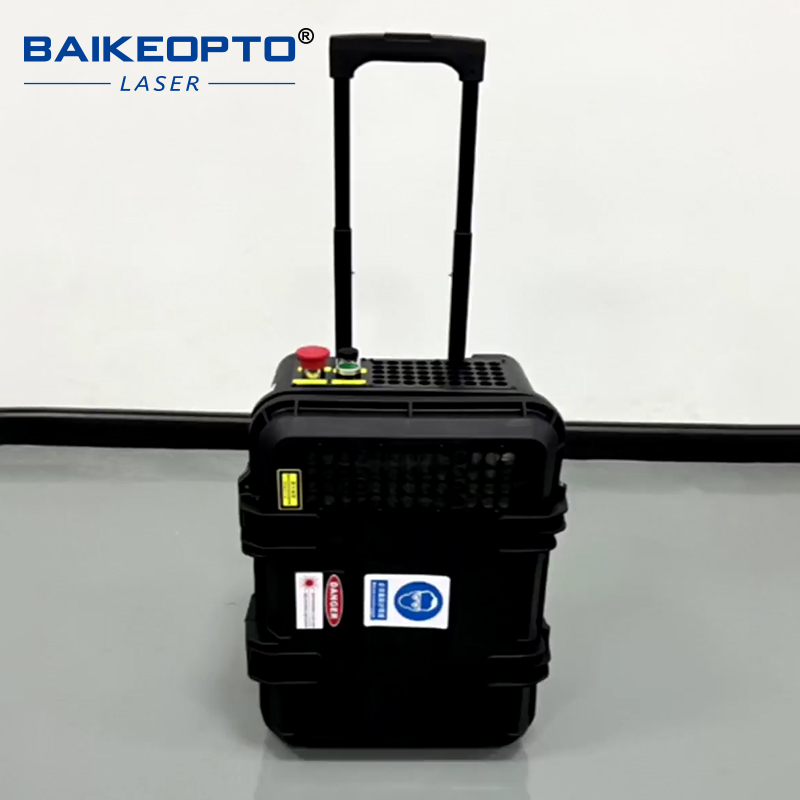 BK-FLC200SX Fast & Efficient Suitcase 200W Industrial Pulsed Laser Cleaning Machine for Metal Rust Oil Painting 