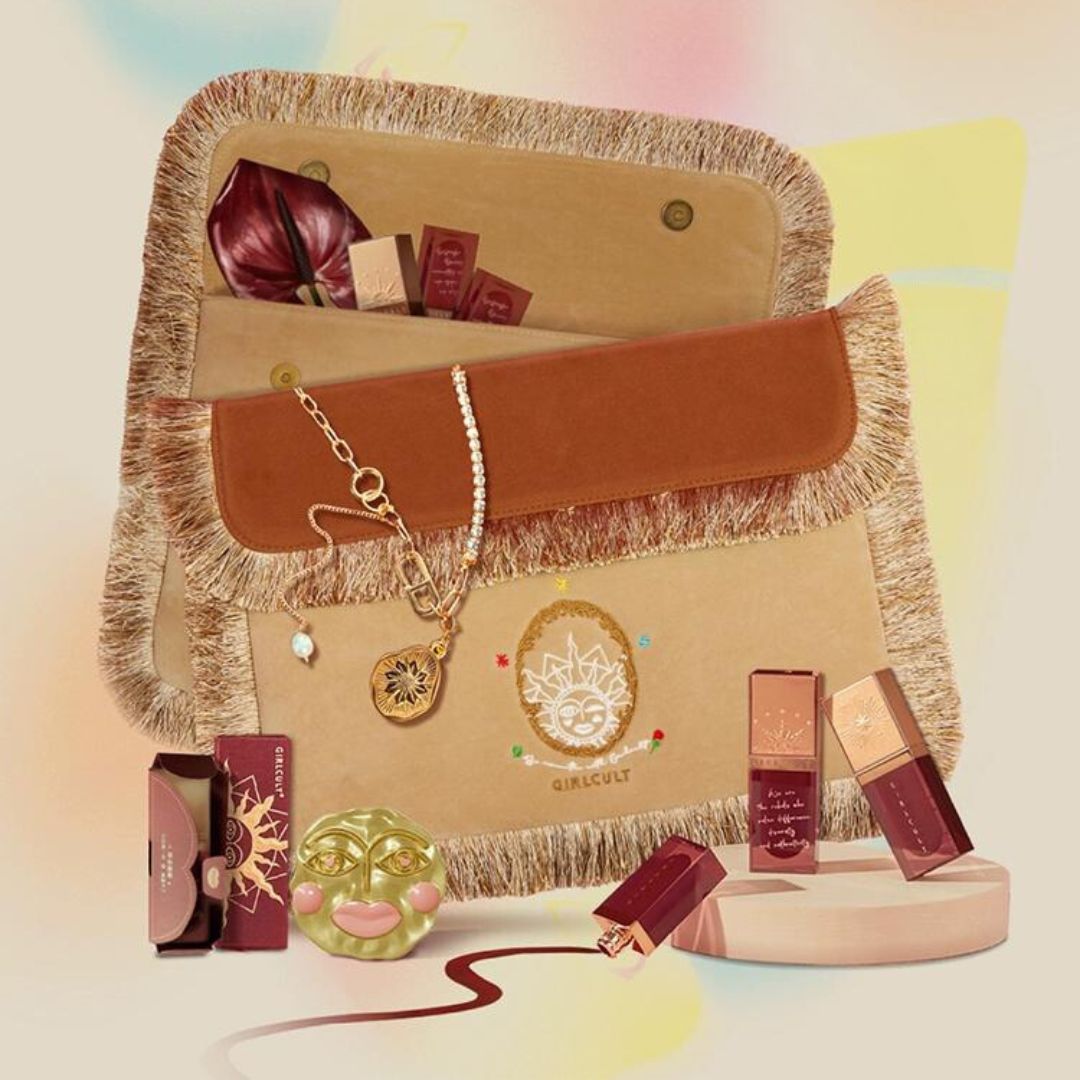 【Pre-order】Girlcult Love Whisper Embroidery Gift Box