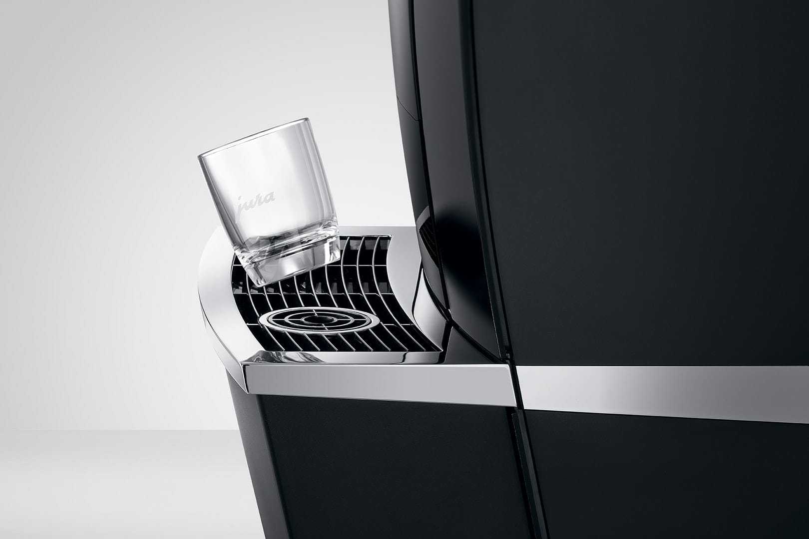 JURA GIGA X8 BLACK Coffee Machine - PROFESSIONAL