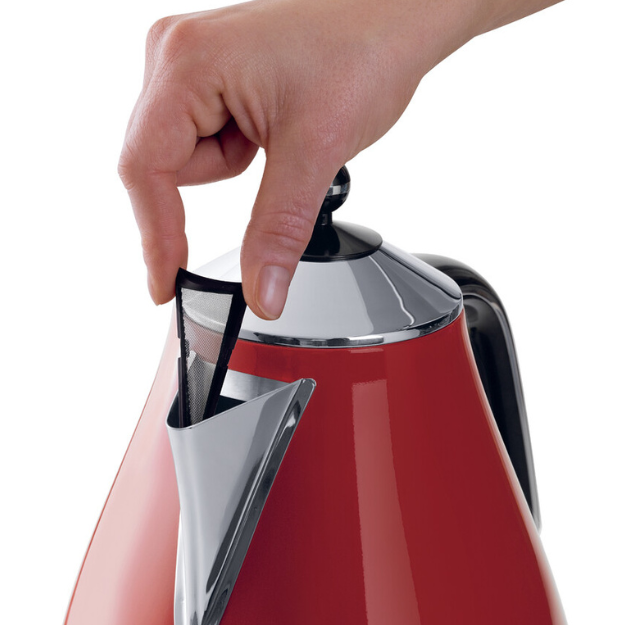 Delonghi Icona Classic Kettle 1.7L - Red 