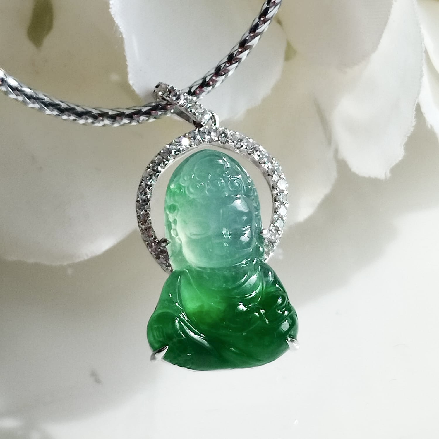 18K White Gold Icy Green Happy Baby Buddha Jade Pendant (PJA01094)