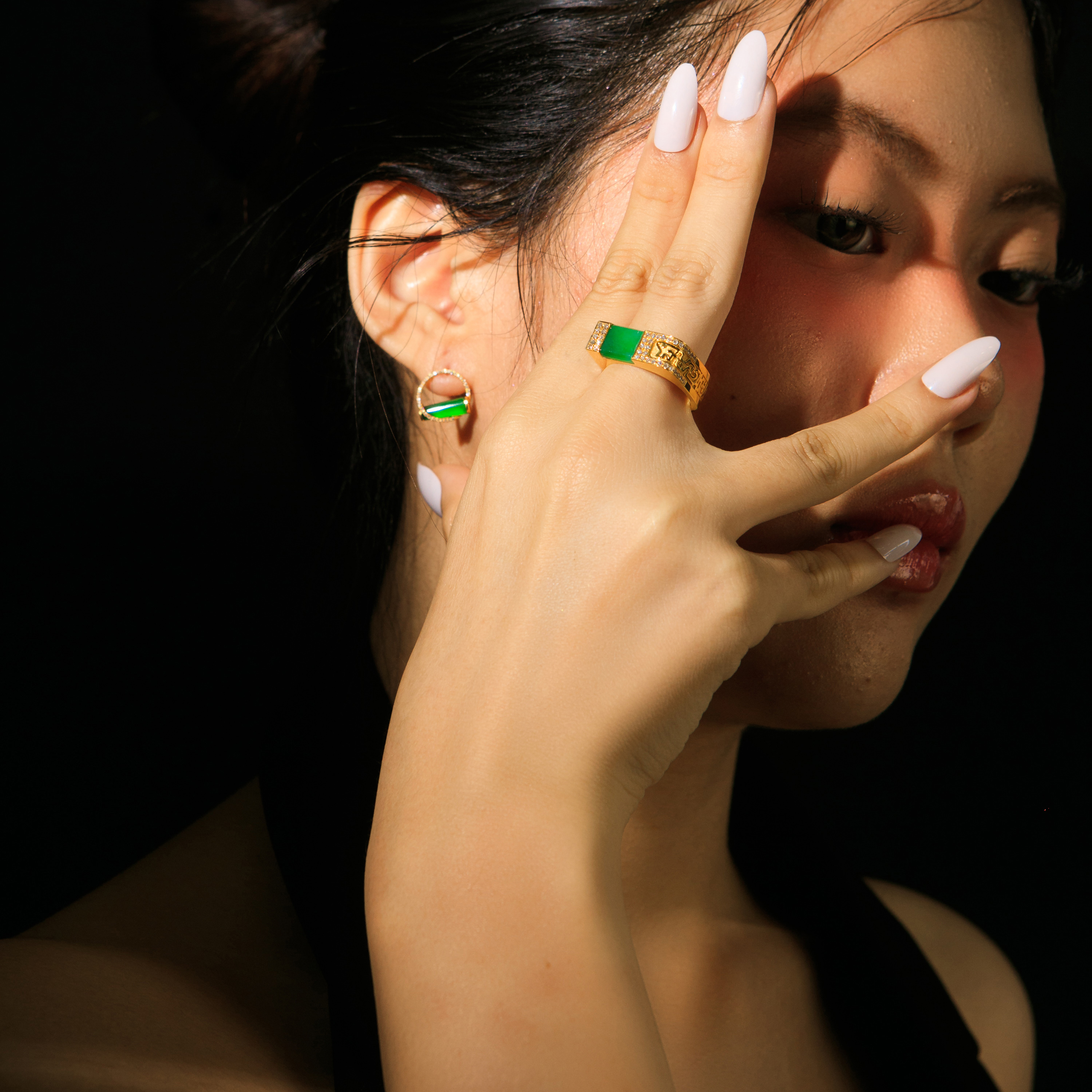 18K Yellow Gold Green Jade Ring (PJA00525)