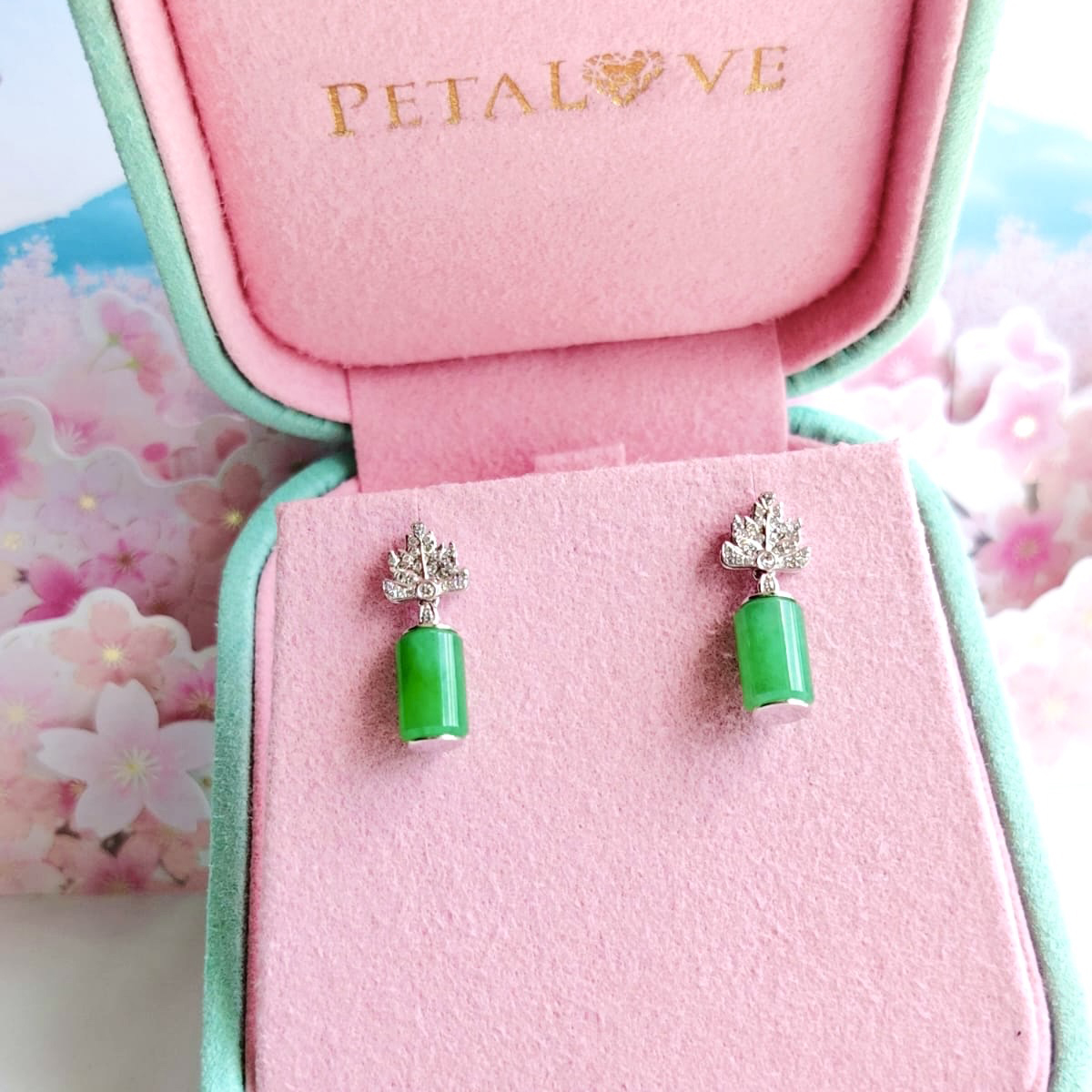 18K White Gold Green Lantern Jade Earrings (PJA01104)