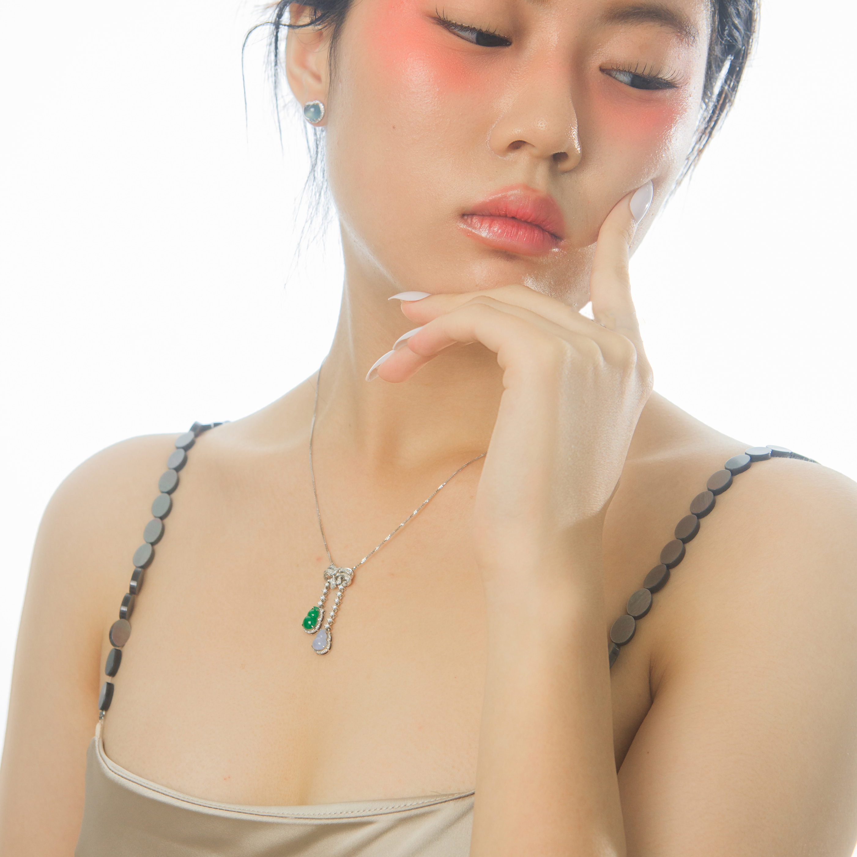 18K White Gold Lavender & Green Hulu Pendant (PJA00543)