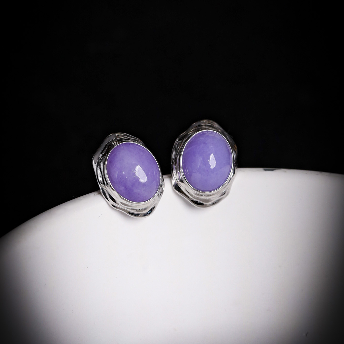 18K White Gold Lavender Cabochons Earrings (PJA01088)