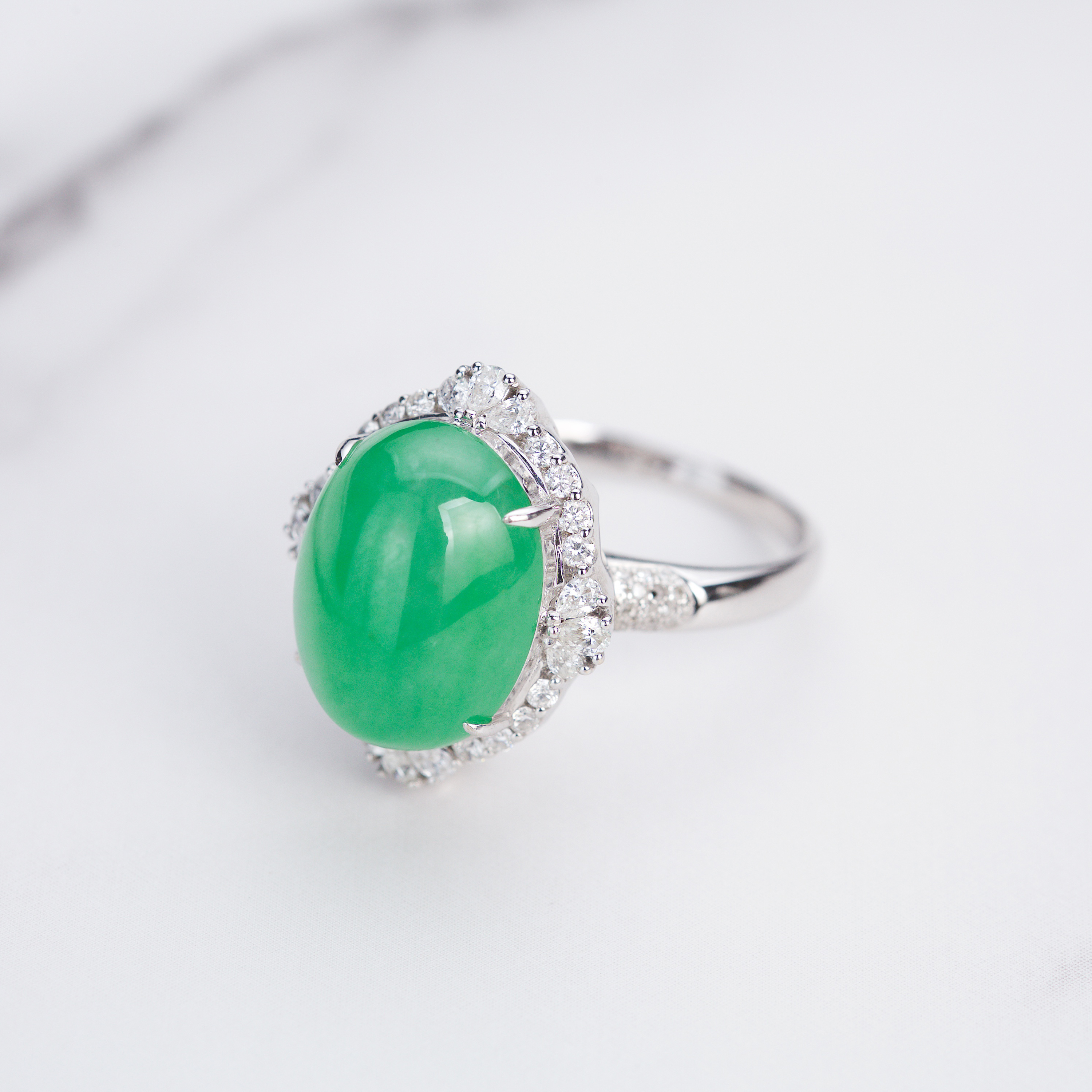 Vibrant Green Jadeite Ring (PJA00046)