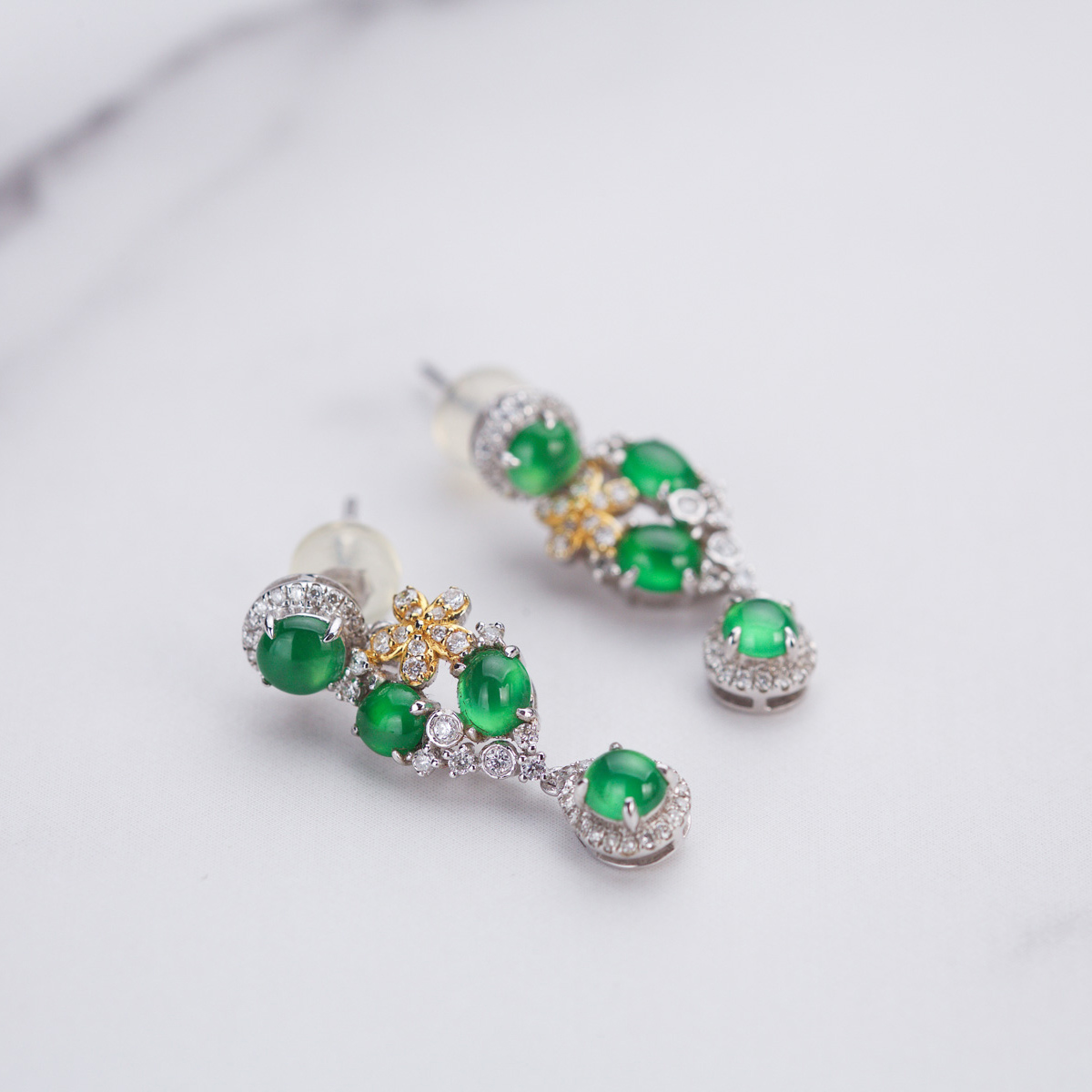 18K White Gold Emerald Green Jade Earrings (PJA00059)