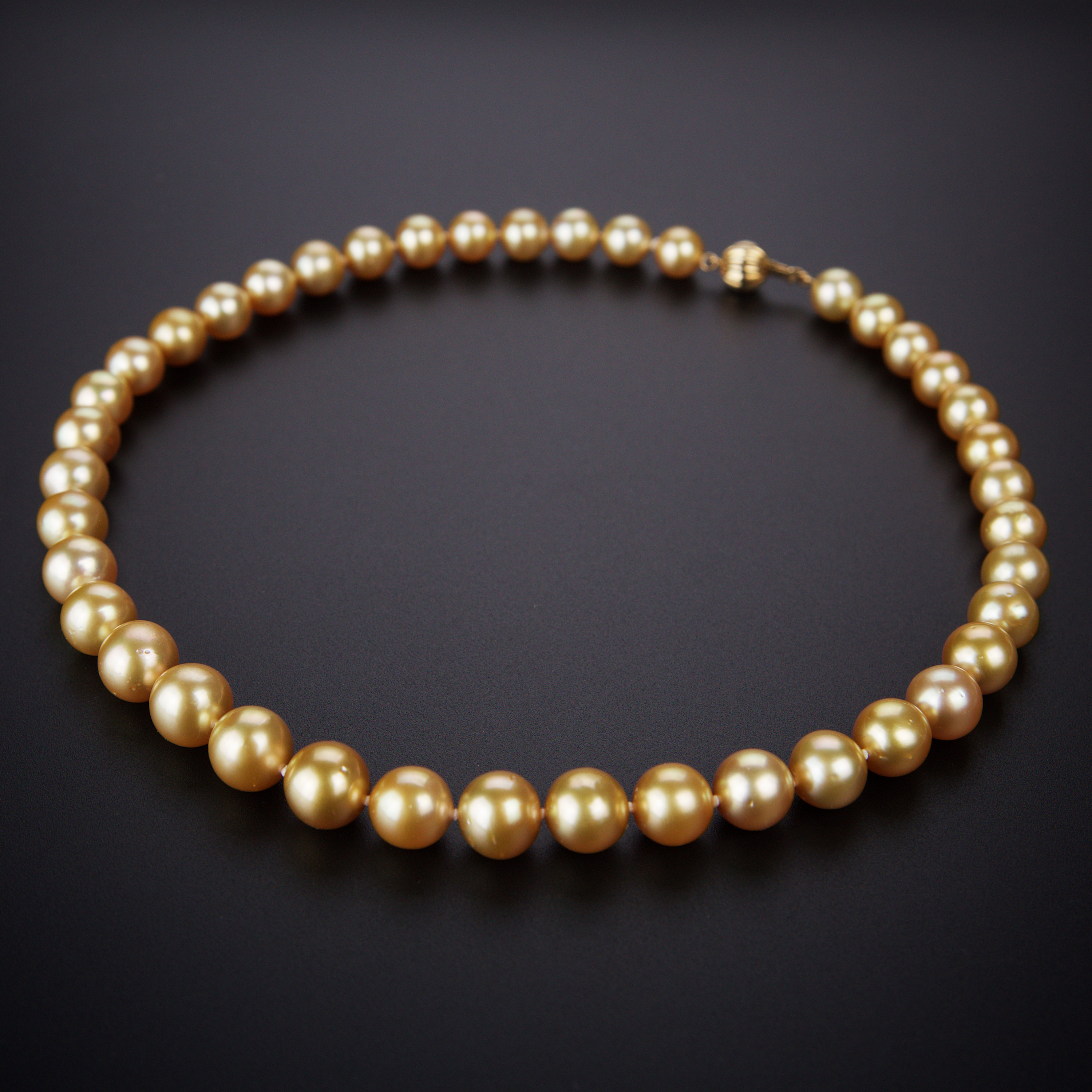 Natural Golden South Sea Pearl Necklace (PPE00017)