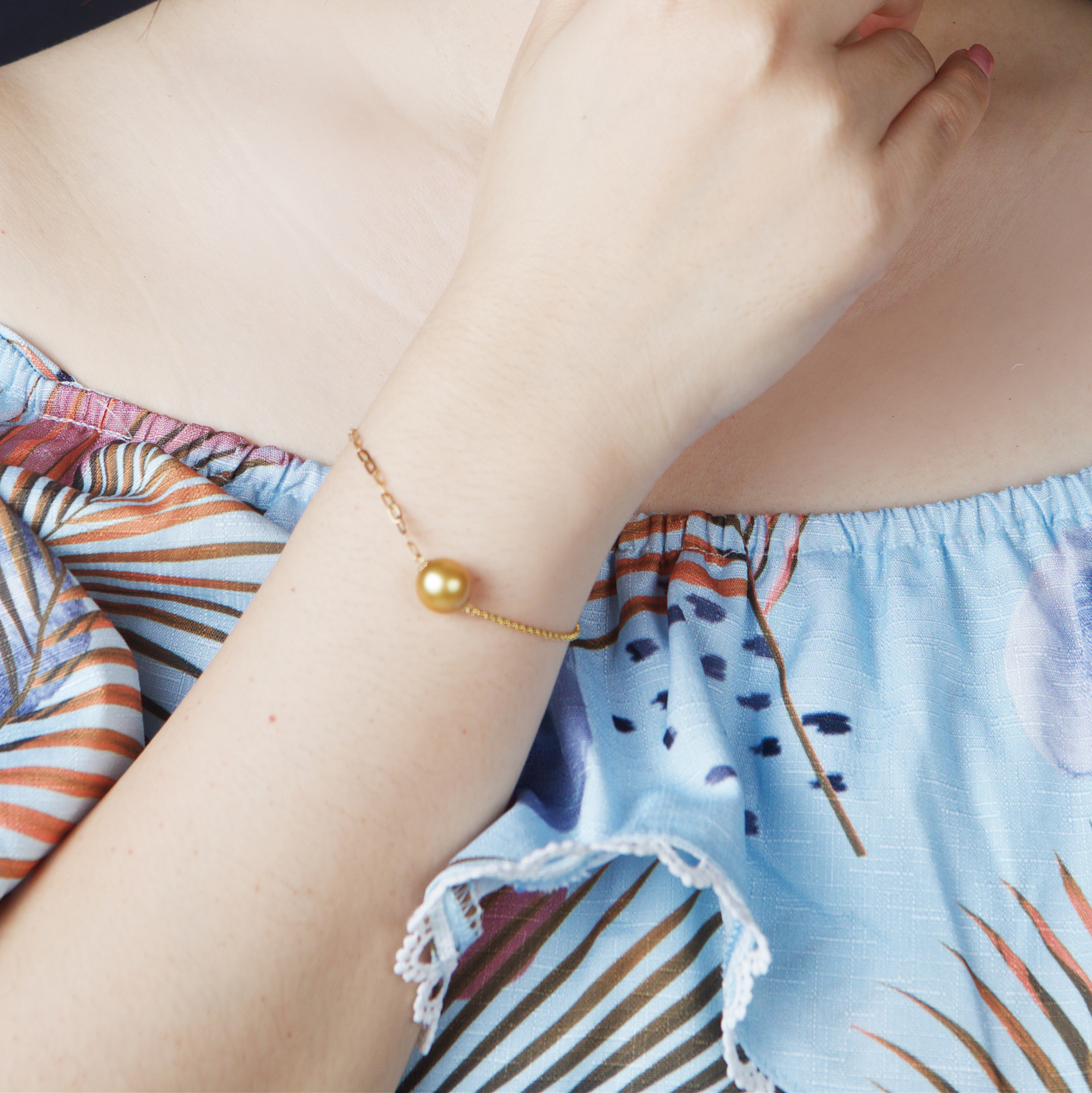 18k South Sea Gold Pearl Bracelet (PPE00007)