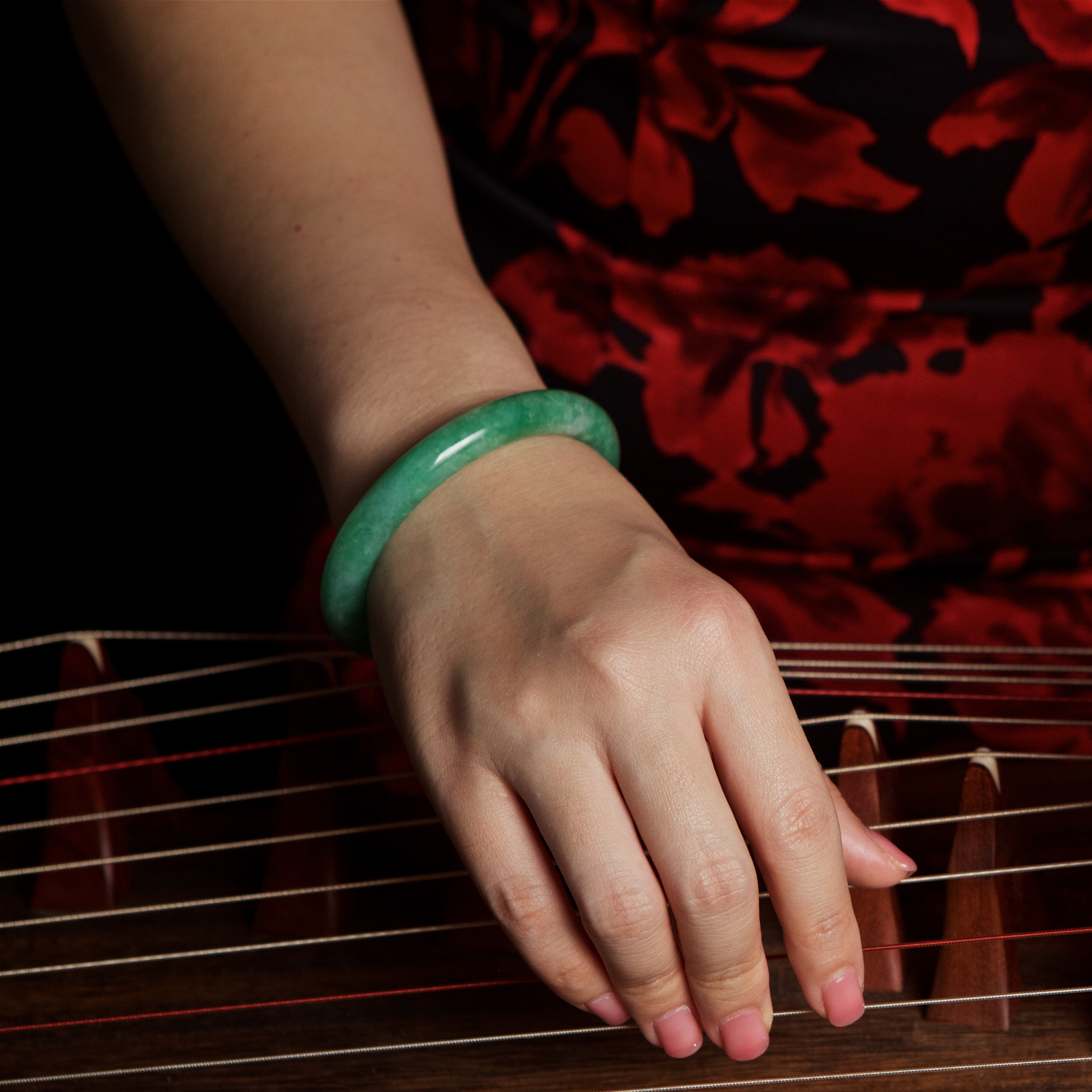 Green Jadeite Bangle (PJA00071)
