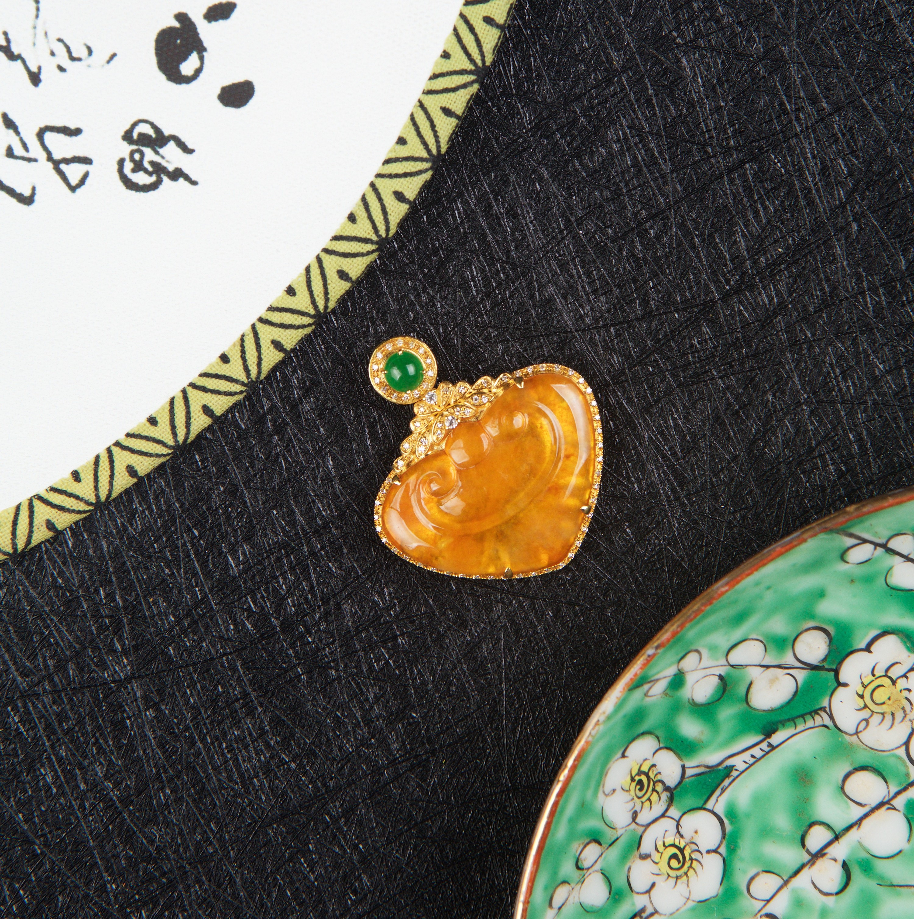 18K Yellow Gold Orange Ruyi Pendant (PJA00027)