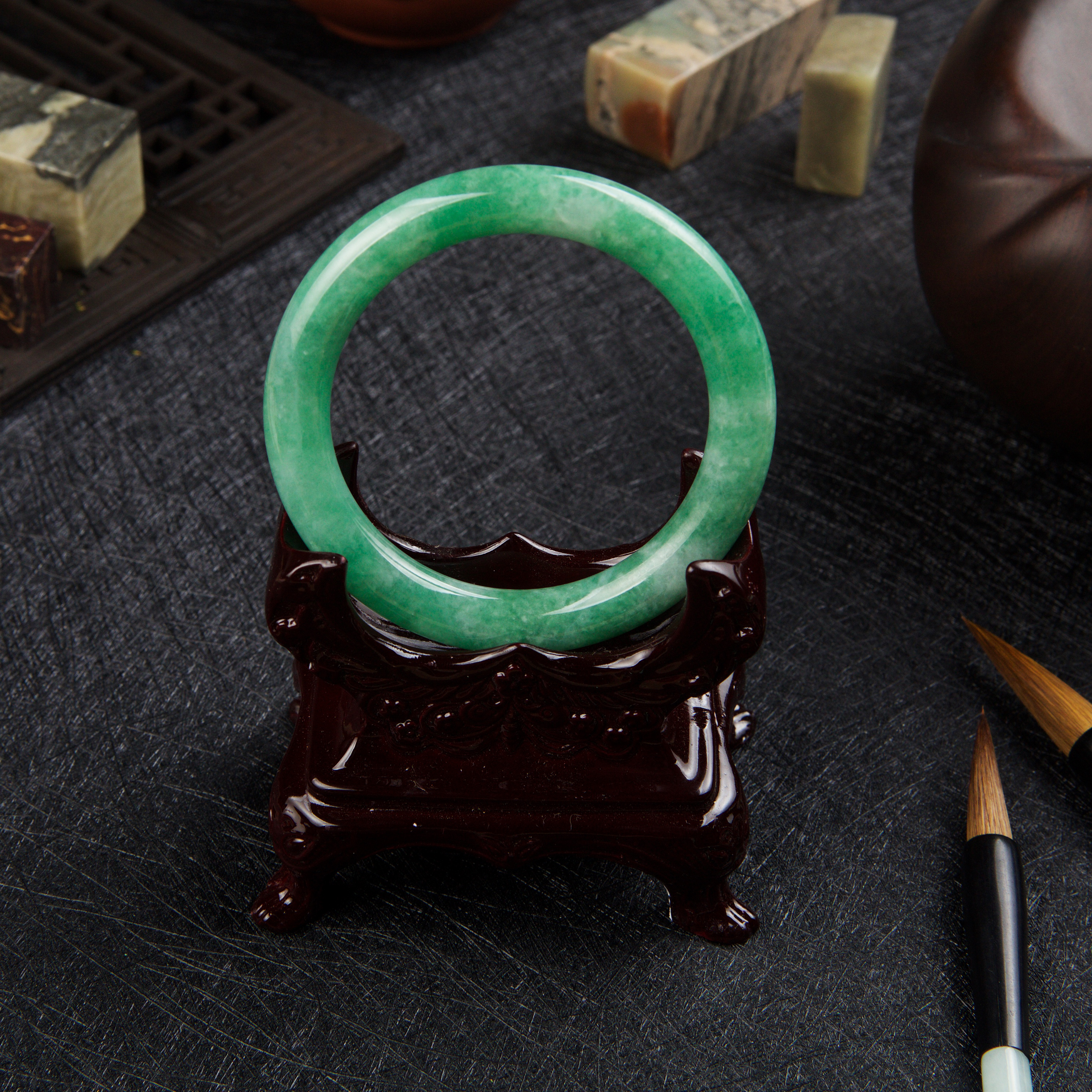 Green Jadeite Bangle (PJA00071)