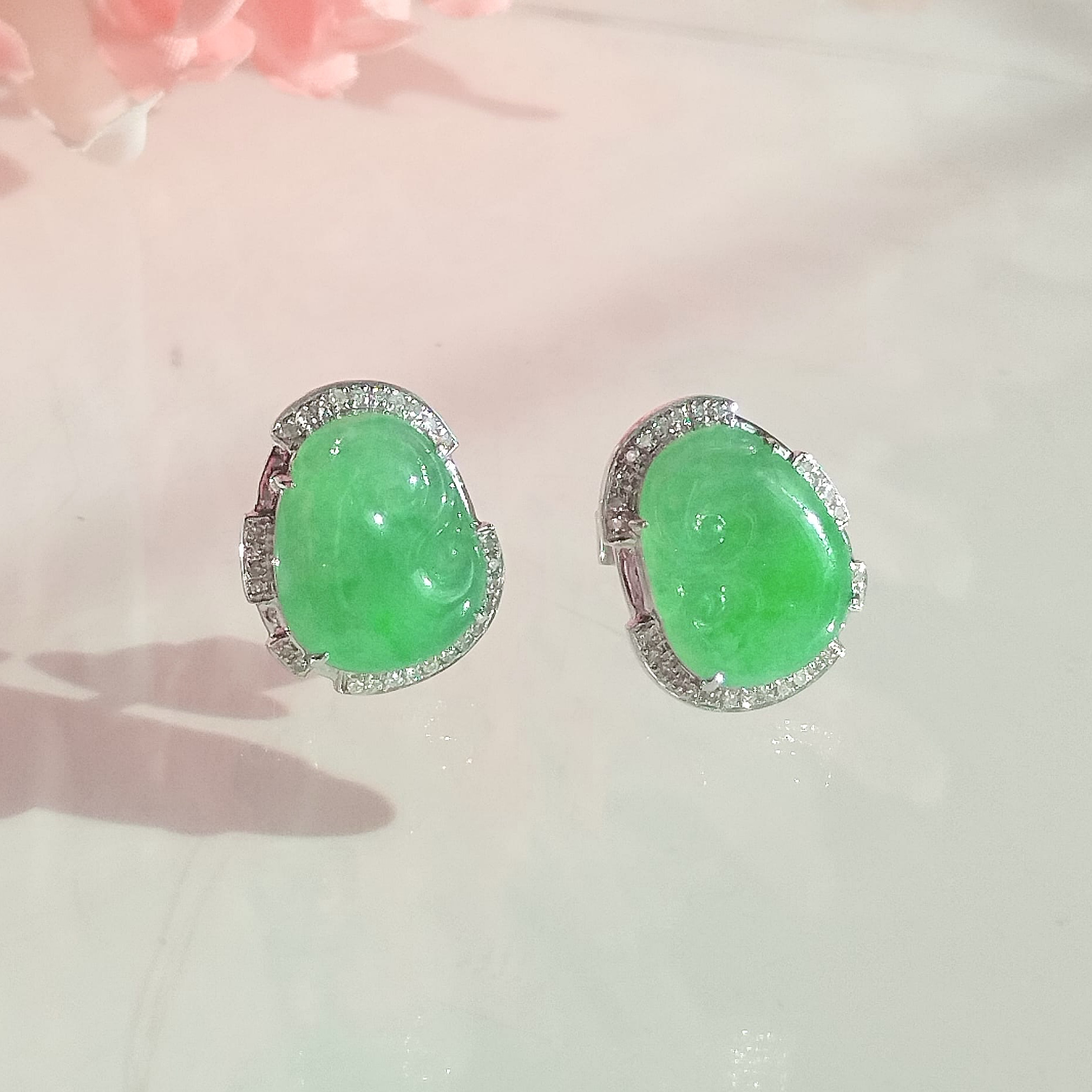 18K White Gold Ruyi Jade Earrings (PJA01086)