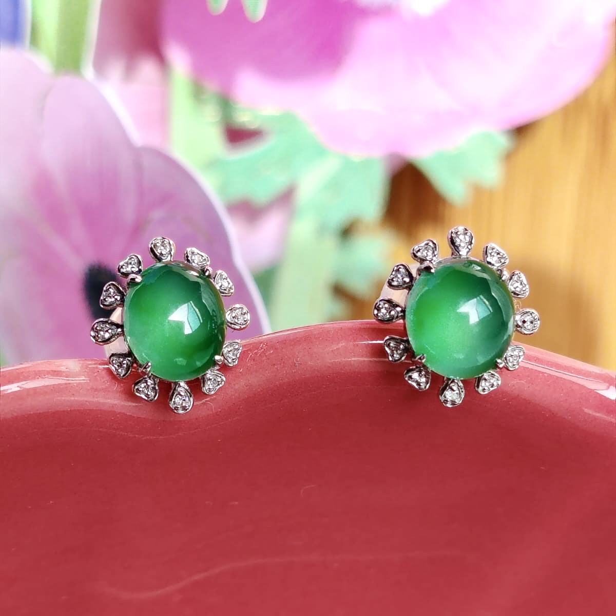 18K White Gold Green Trapezium Jade Earrings (PJA01033)