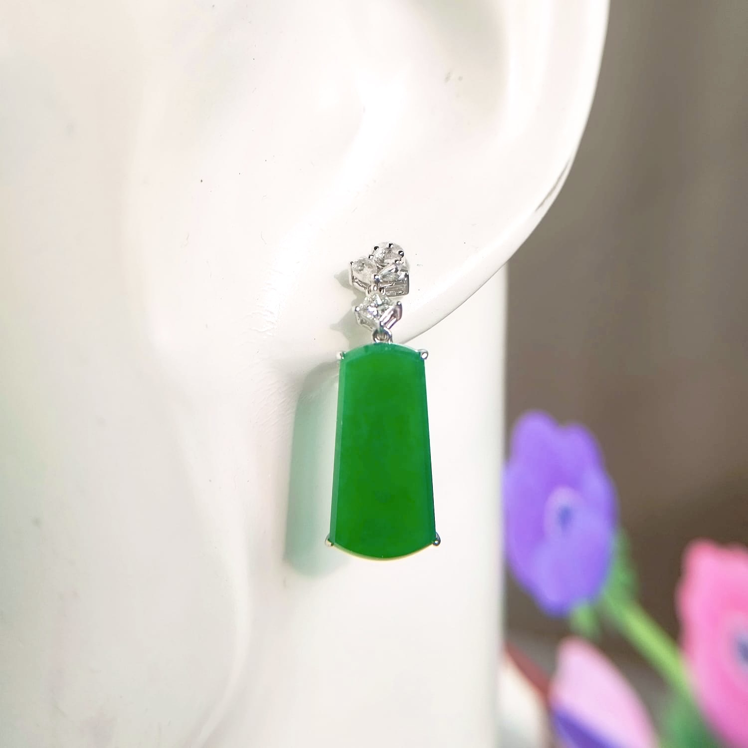 18K White Gold Green Trapezium Jade Earrings (PJA00941)