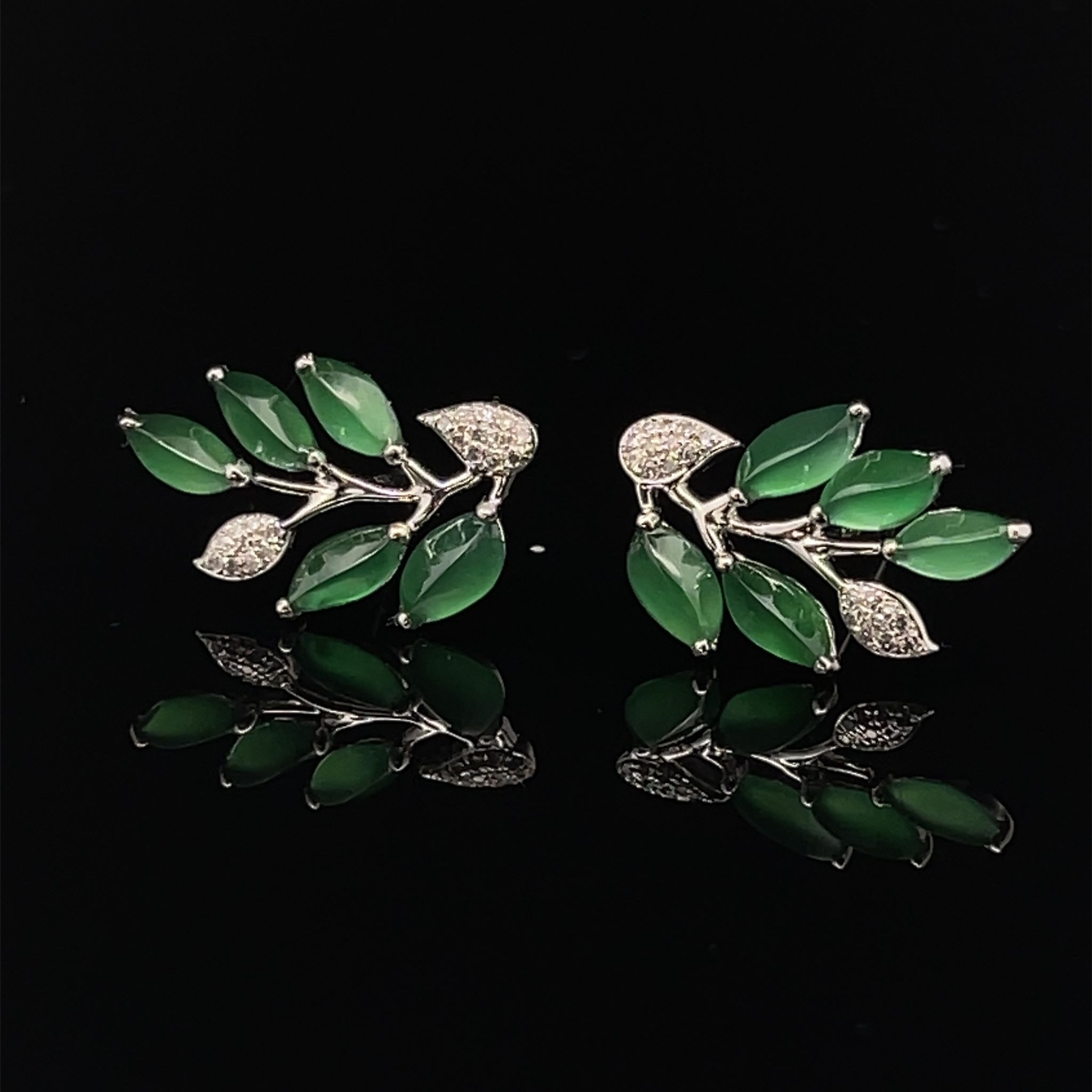 18K White Gold Flower Jade Earrings (PJA00399)
