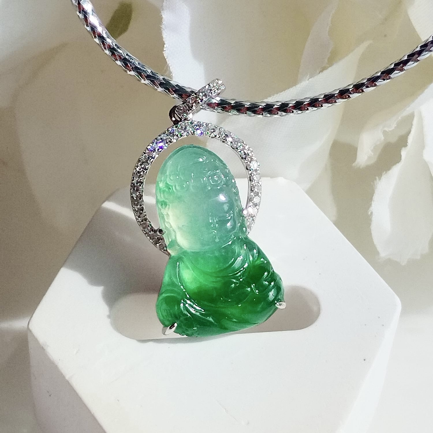 18K White Gold Icy Green Happy Baby Buddha Jade Pendant (PJA01094)