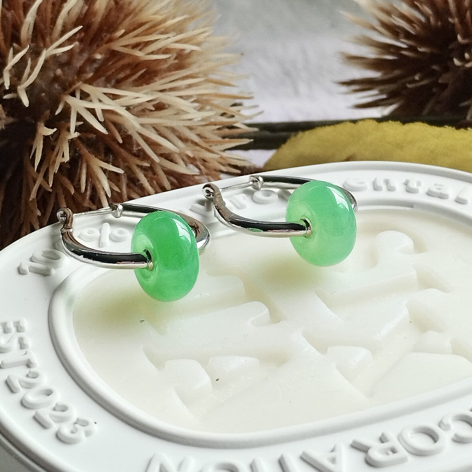 18K White Gold Hoop Donuts Earrings (PJA01030)